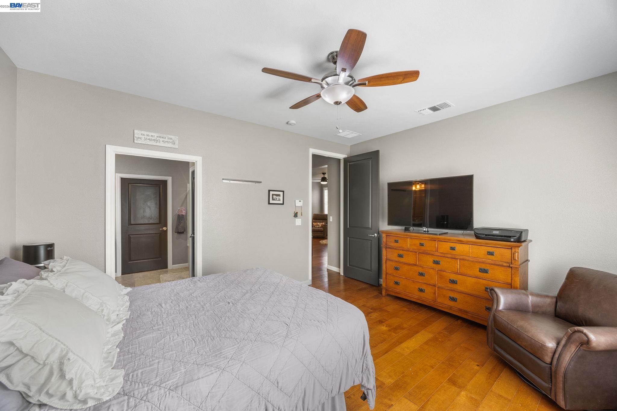 Detail Gallery Image 15 of 31 For 7417 Chatsworth Cir, Elk Grove,  CA 95757 - 2 Beds | 2 Baths