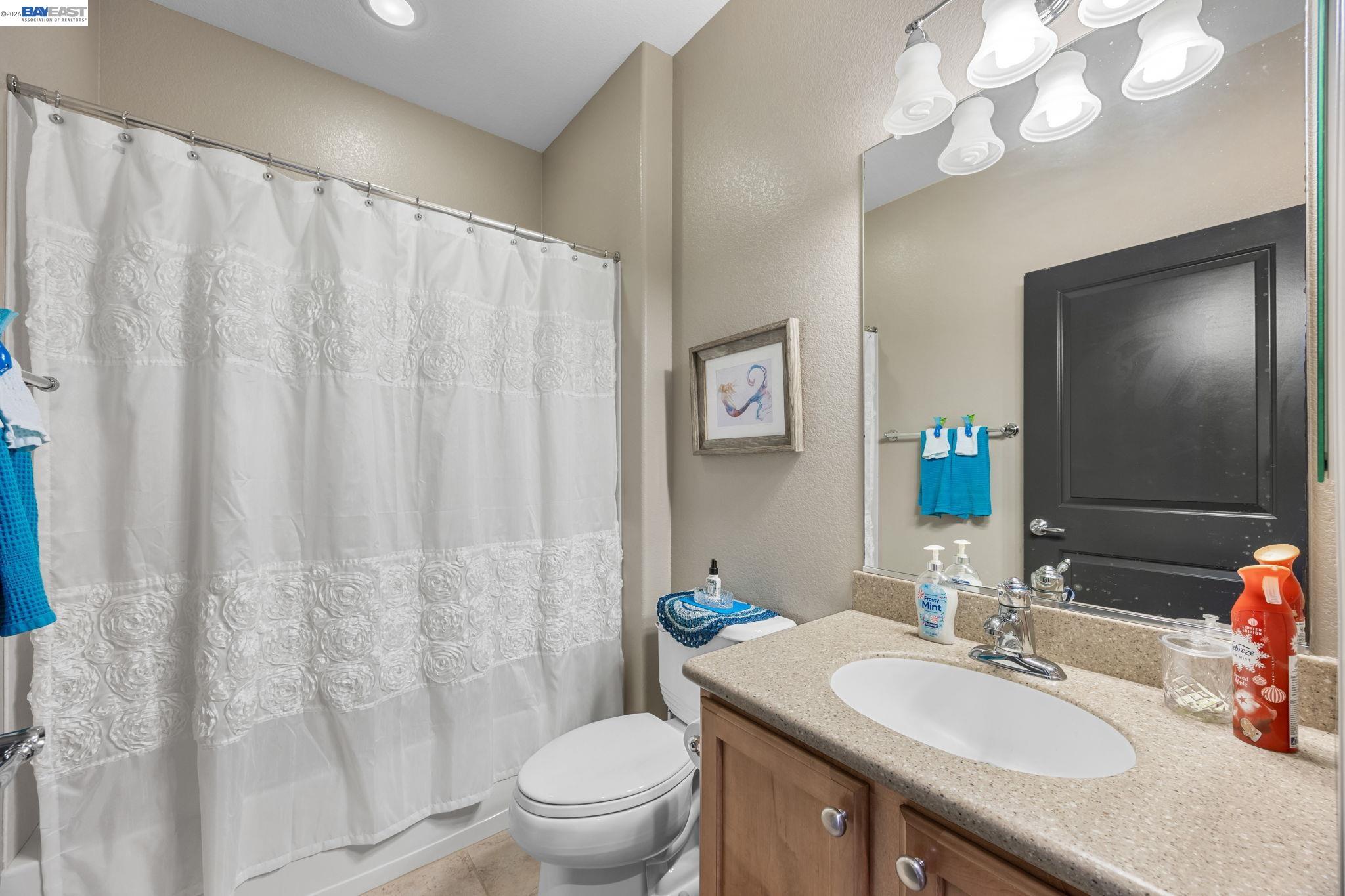 Detail Gallery Image 19 of 31 For 7417 Chatsworth Cir, Elk Grove,  CA 95757 - 2 Beds | 2 Baths