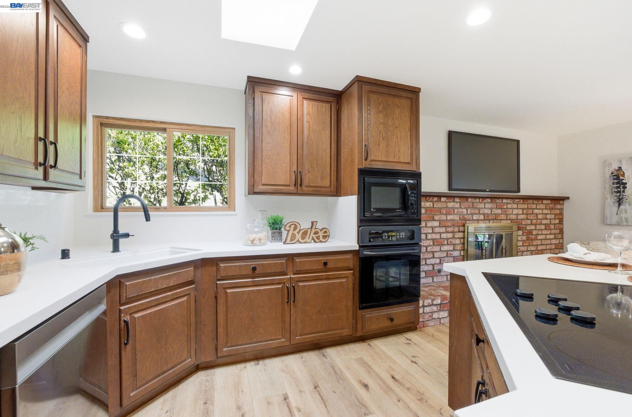 Detail Gallery Image 38 of 59 For 2645 Swanson Way, Mountain View,  CA 94040 - 4 Beds | 3 Baths