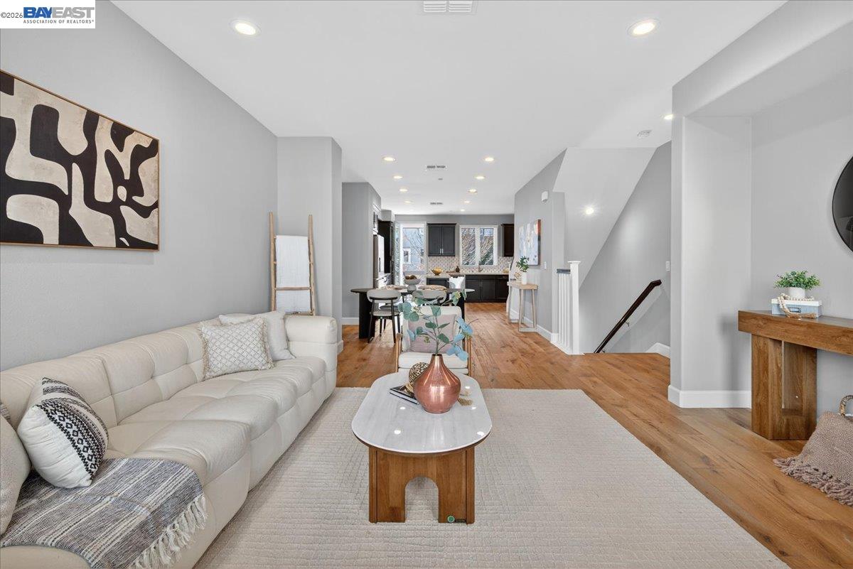 Photo #9: 41128568 Listing: Photo #9