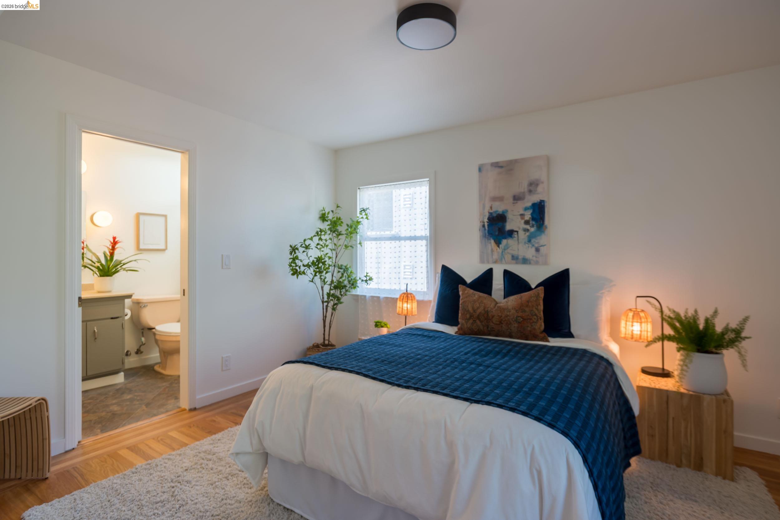 Detail Gallery Image 13 of 31 For 5437 Poinsett Ave, El Cerrito,  CA 94530 - 2 Beds | 1 Baths