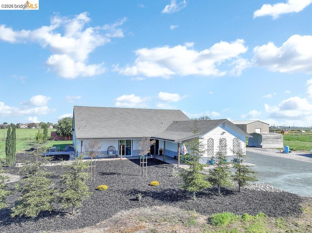 Front Image Thumbnail for EB41128572