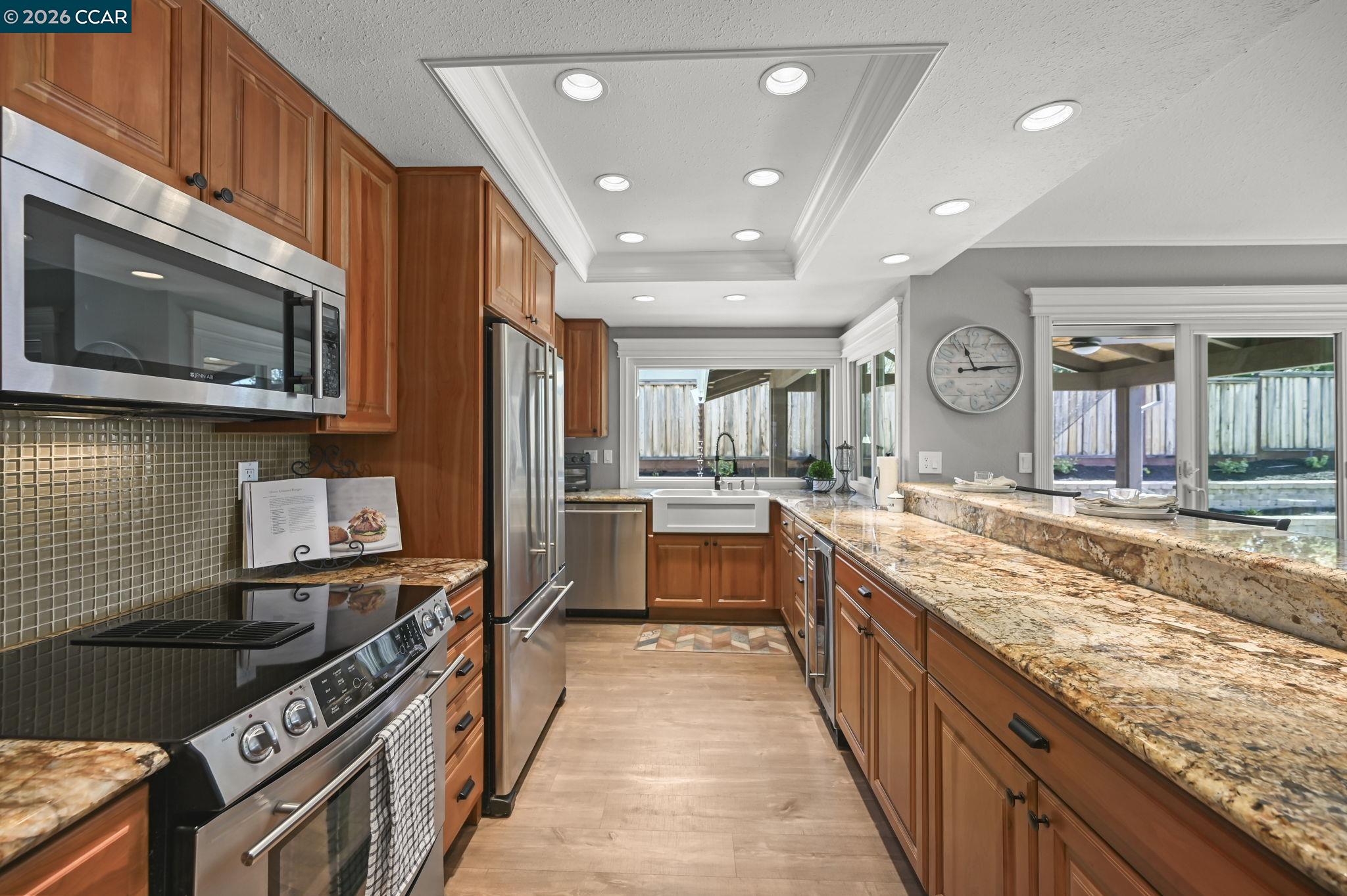 Detail Gallery Image 11 of 38 For 9529 Thunderbird Dr, San Ramon,  CA 94583 - 4 Beds | 2 Baths