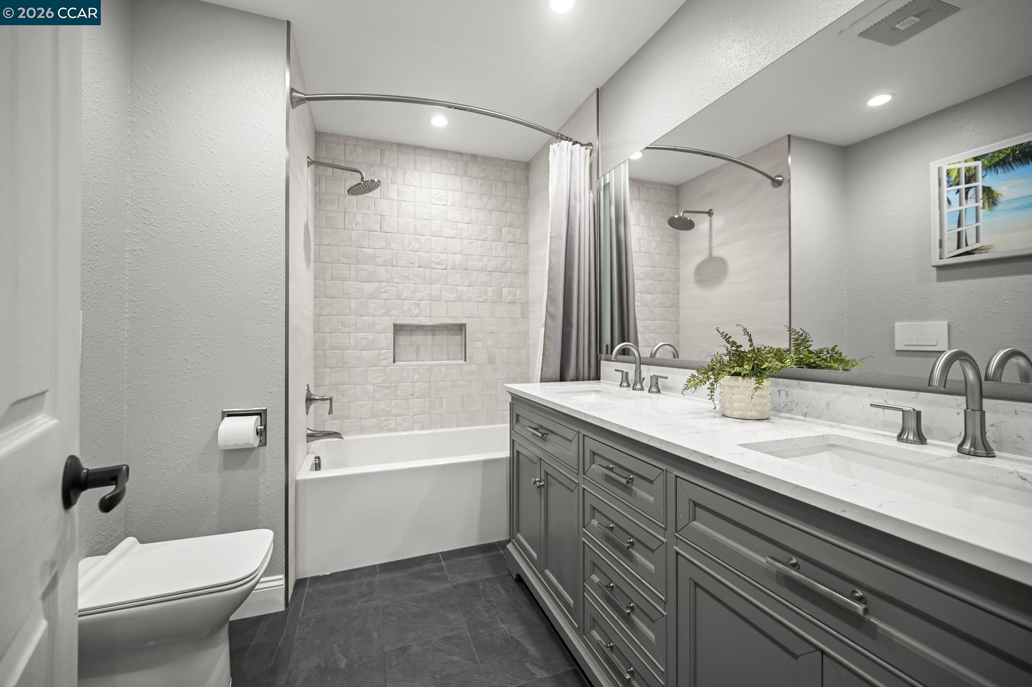 Detail Gallery Image 27 of 38 For 9529 Thunderbird Dr, San Ramon,  CA 94583 - 4 Beds | 2 Baths