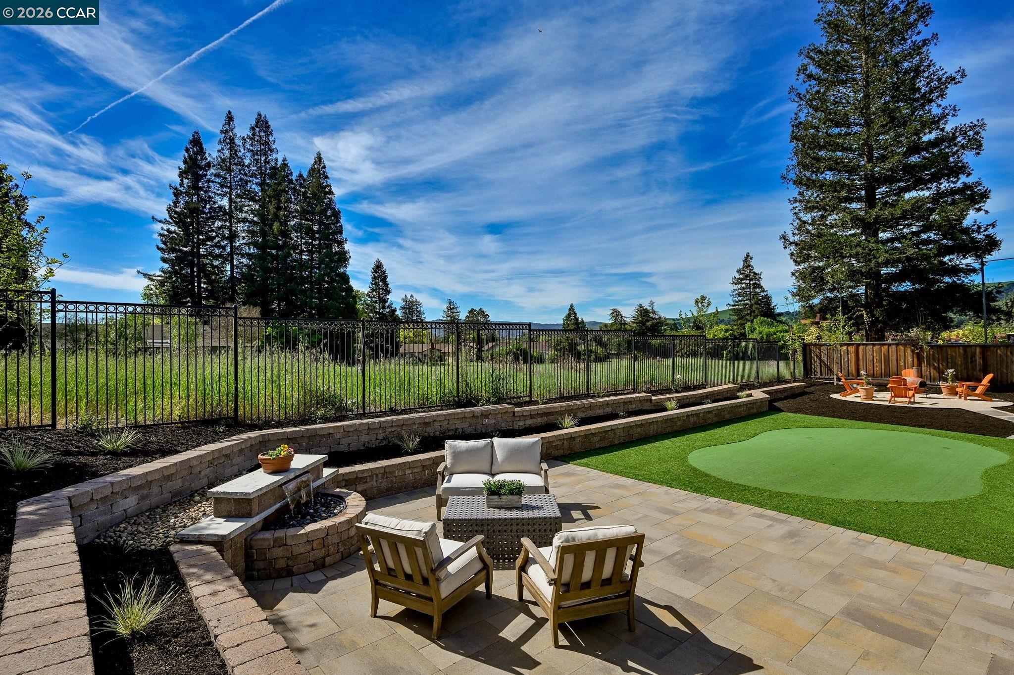 Detail Gallery Image 34 of 38 For 9529 Thunderbird Dr, San Ramon,  CA 94583 - 4 Beds | 2 Baths