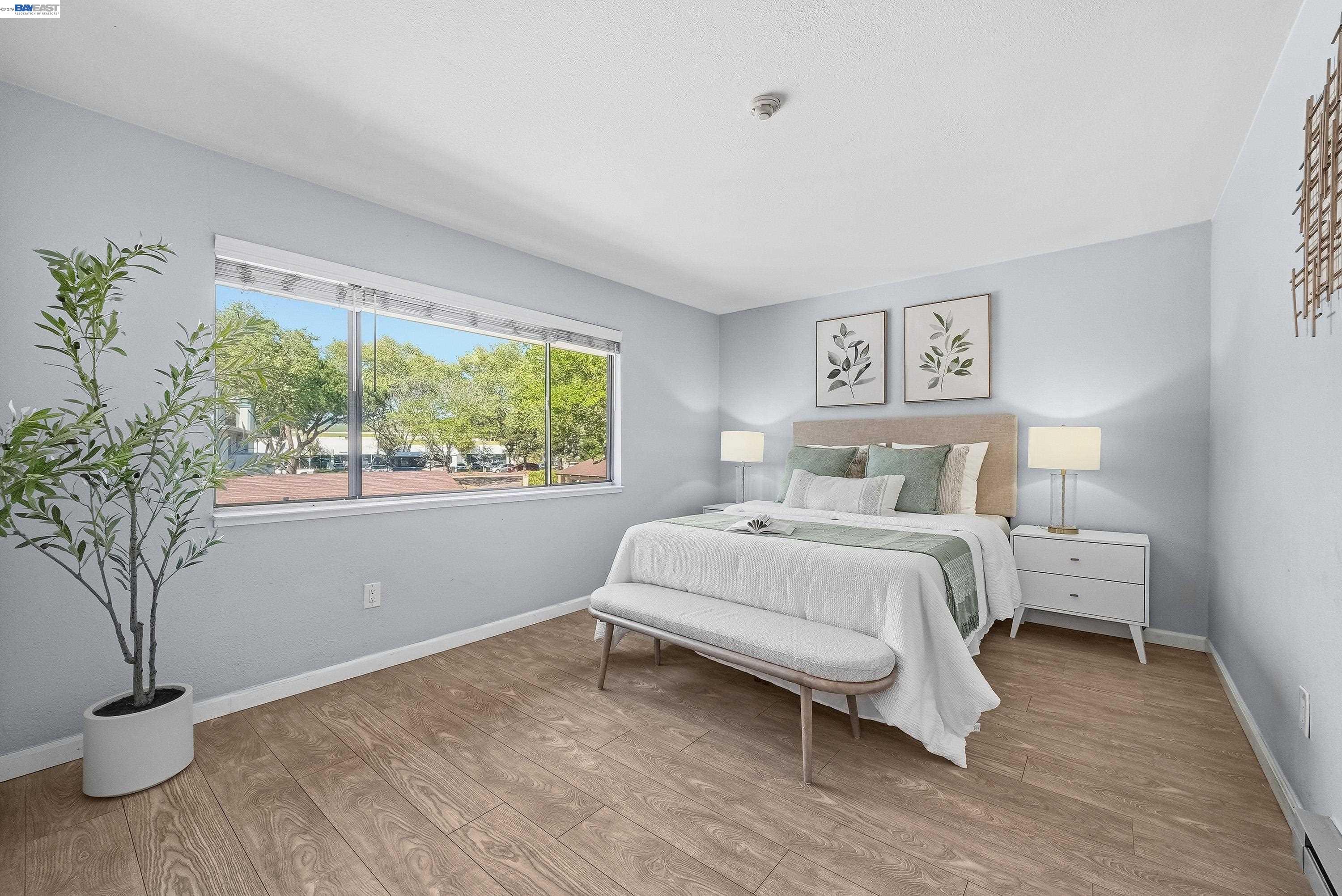 Photo #12: 41128576 Listing: Photo #12