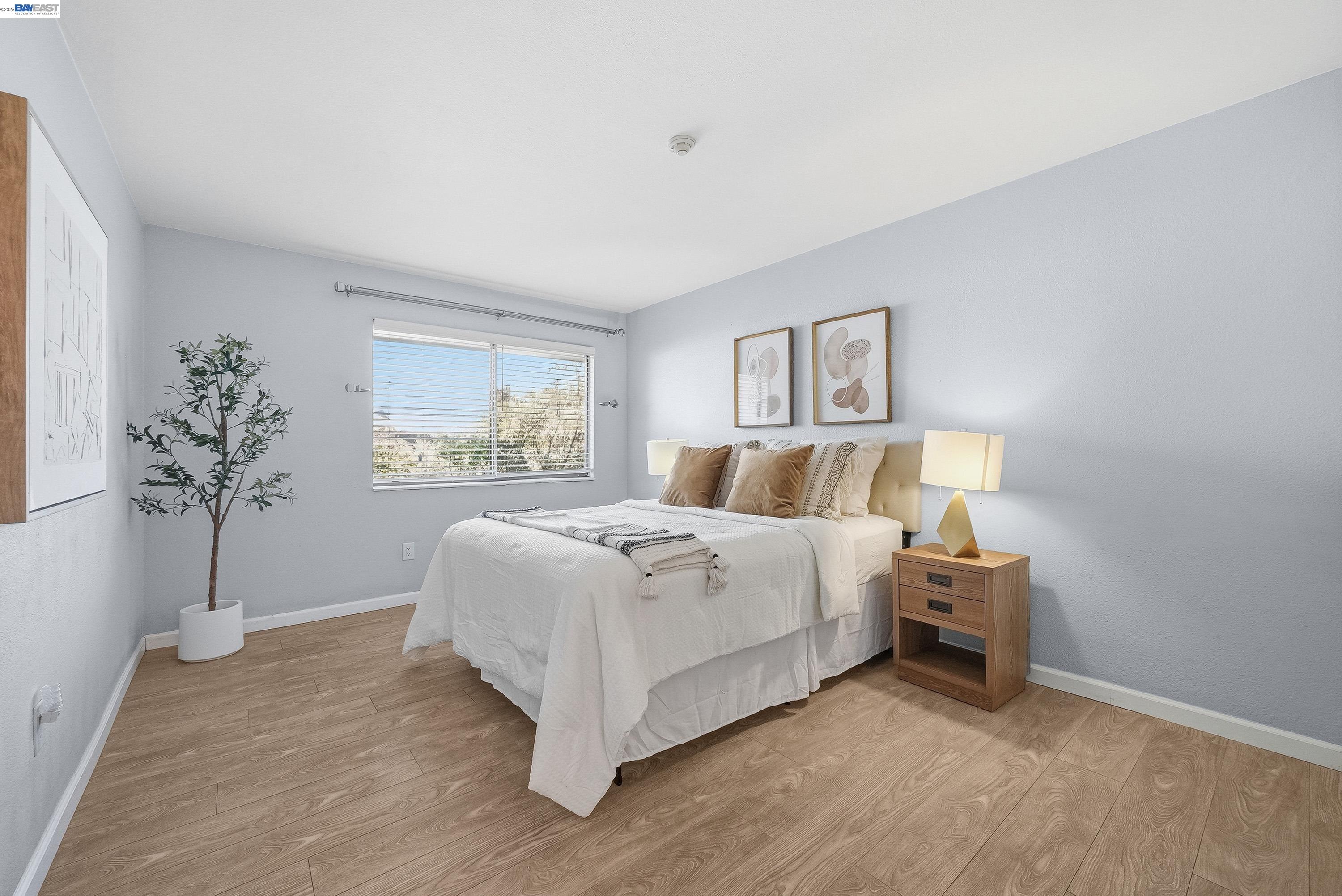 Photo #15: 41128576 Listing: Photo #15