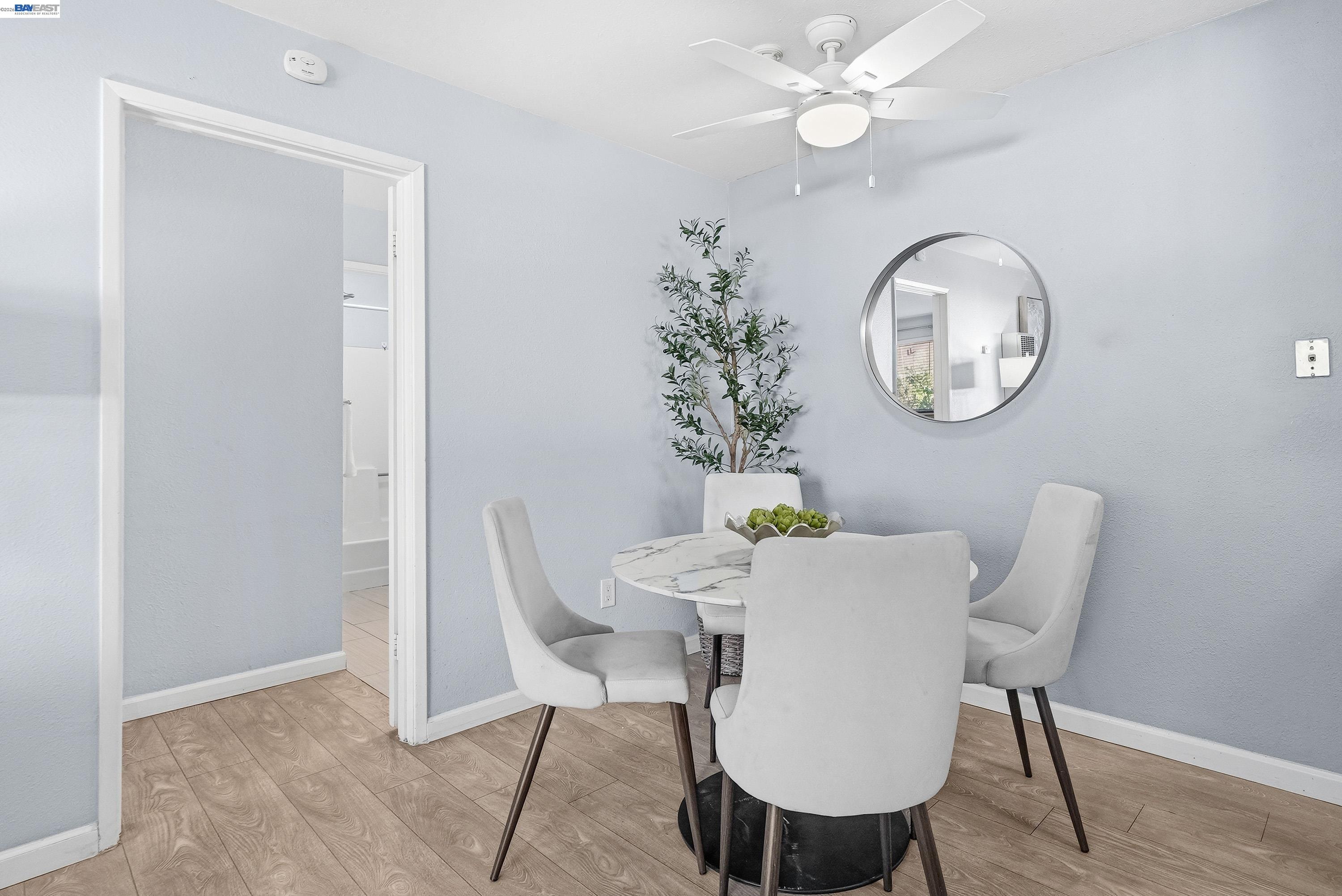 Photo #9: 41128576 Listing: Photo #9