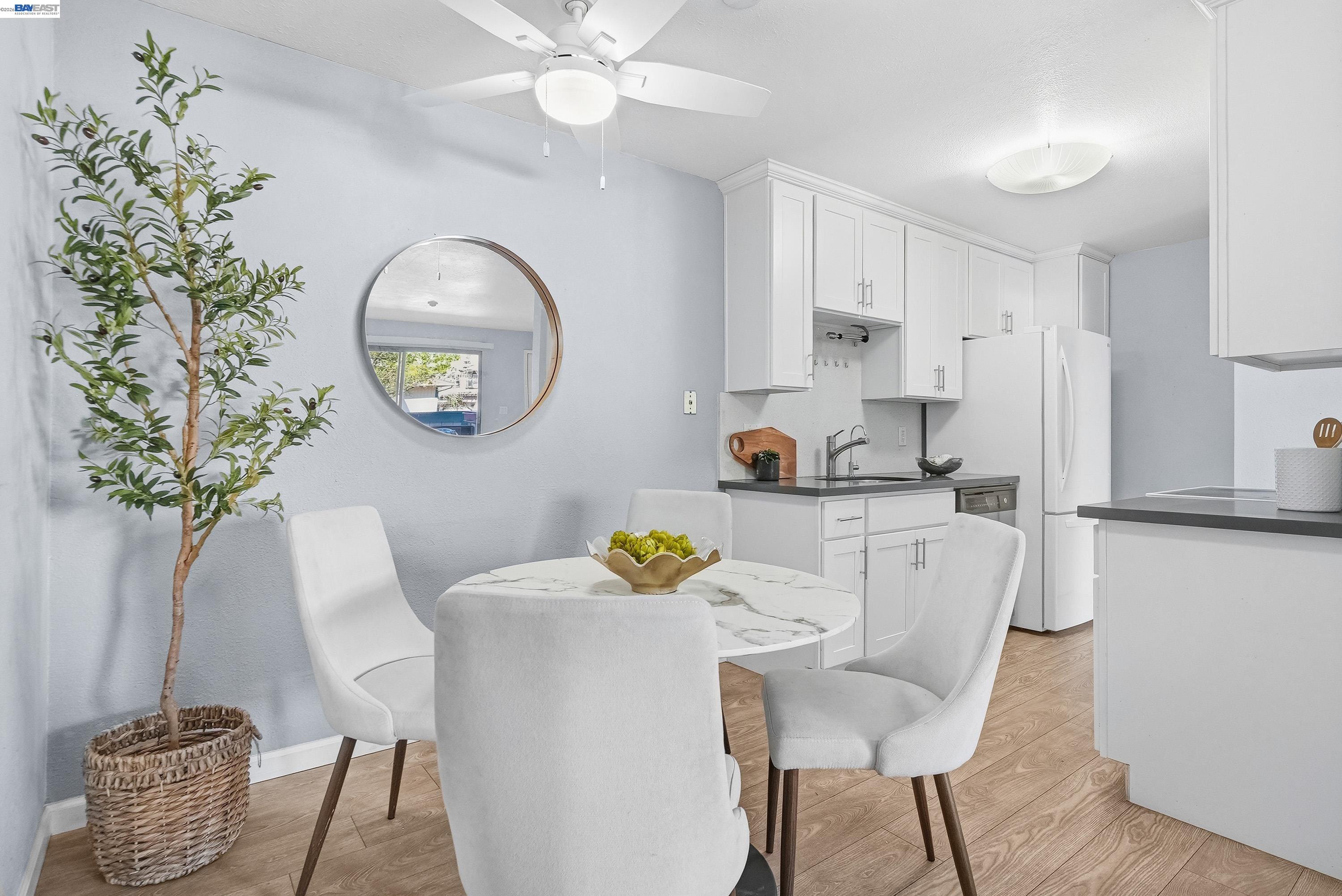 Photo #10: 41128576 Listing: Photo #10