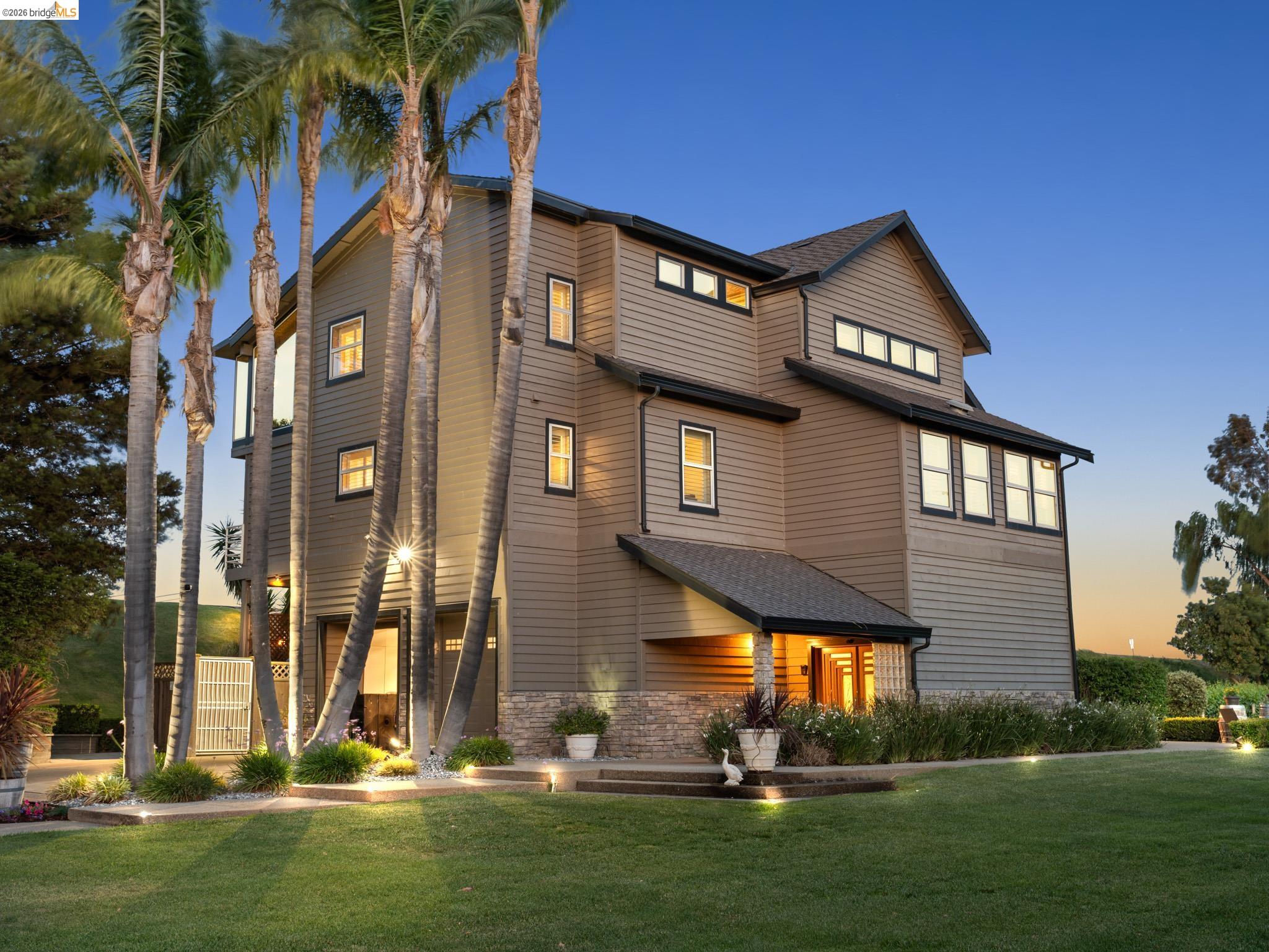 Detail Gallery Image 14 of 48 For 17035 Terminous Rd, Isleton,  CA 95641 - 3 Beds | 3 Baths