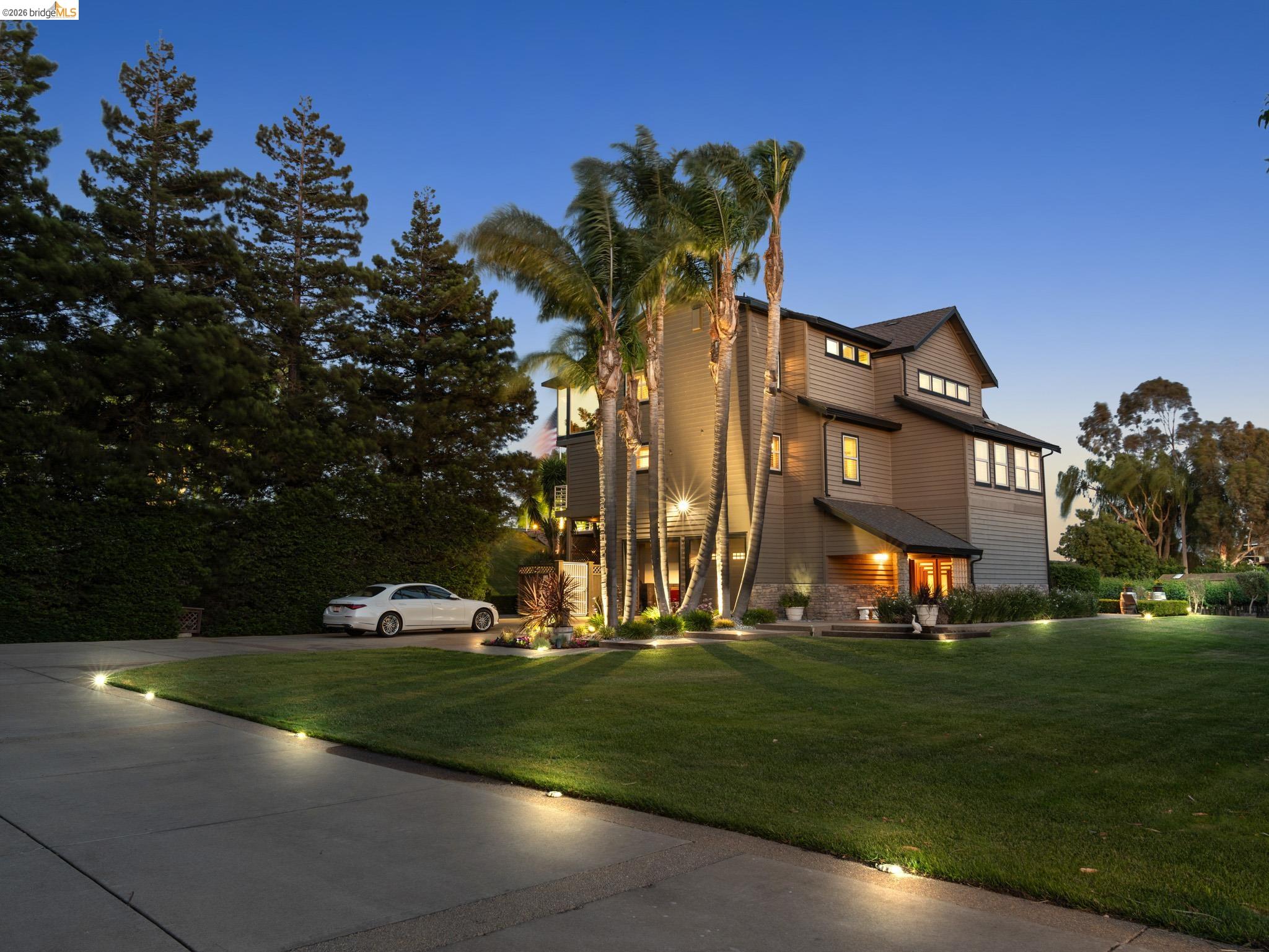 Detail Gallery Image 15 of 48 For 17035 Terminous Rd, Isleton,  CA 95641 - 3 Beds | 3 Baths