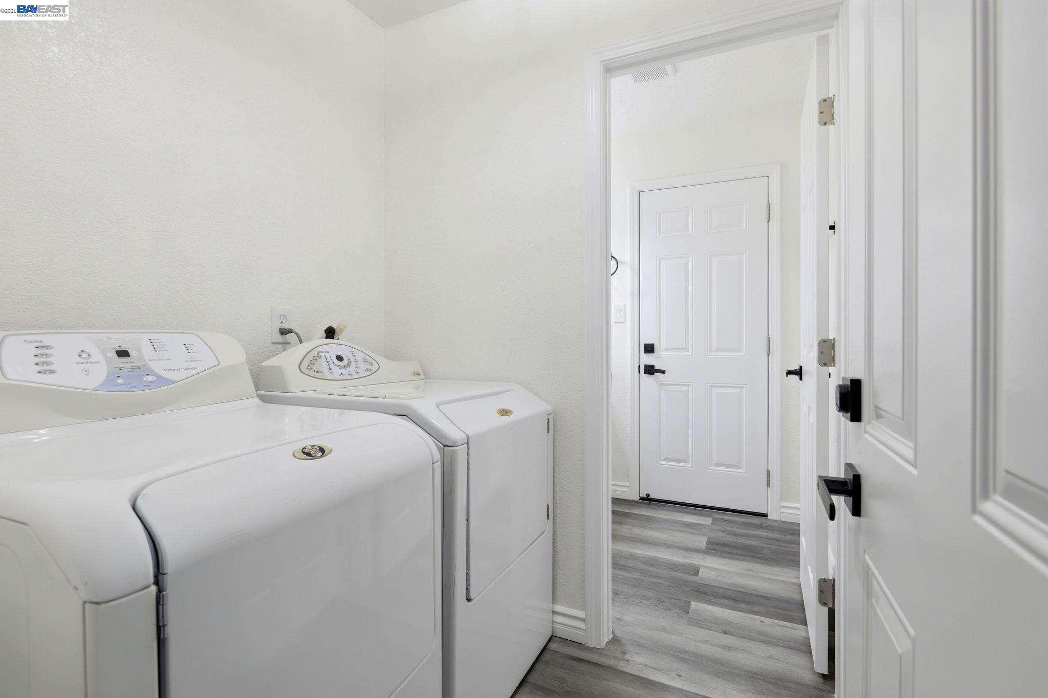 Detail Gallery Image 28 of 37 For 1940 Mcpeak Ct, Tracy,  CA 95376 - 4 Beds | 2/1 Baths