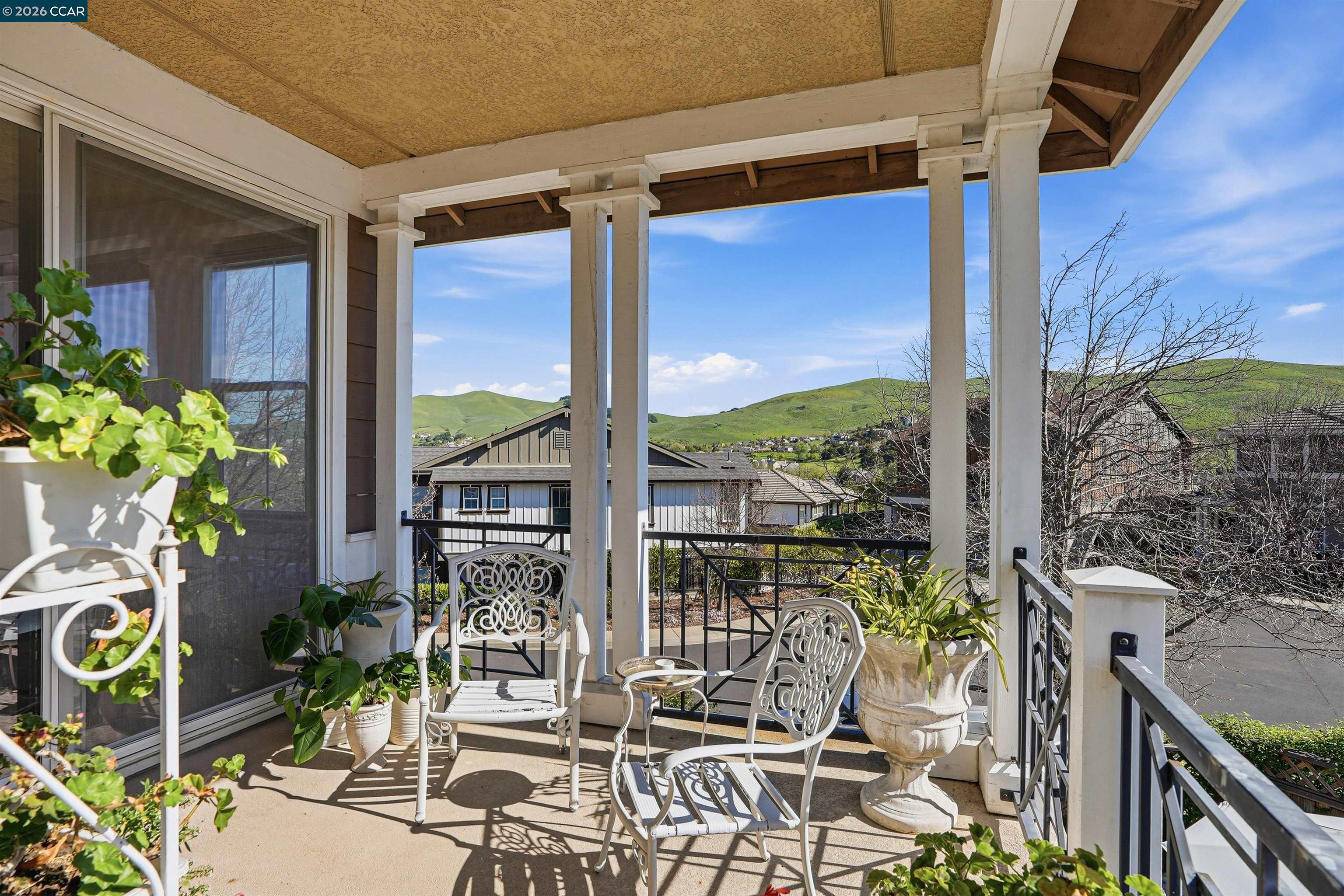 Detail Gallery Image 12 of 52 For 6560 Deerfield Dr, Vallejo,  CA 94591 - 3 Beds | 3 Baths