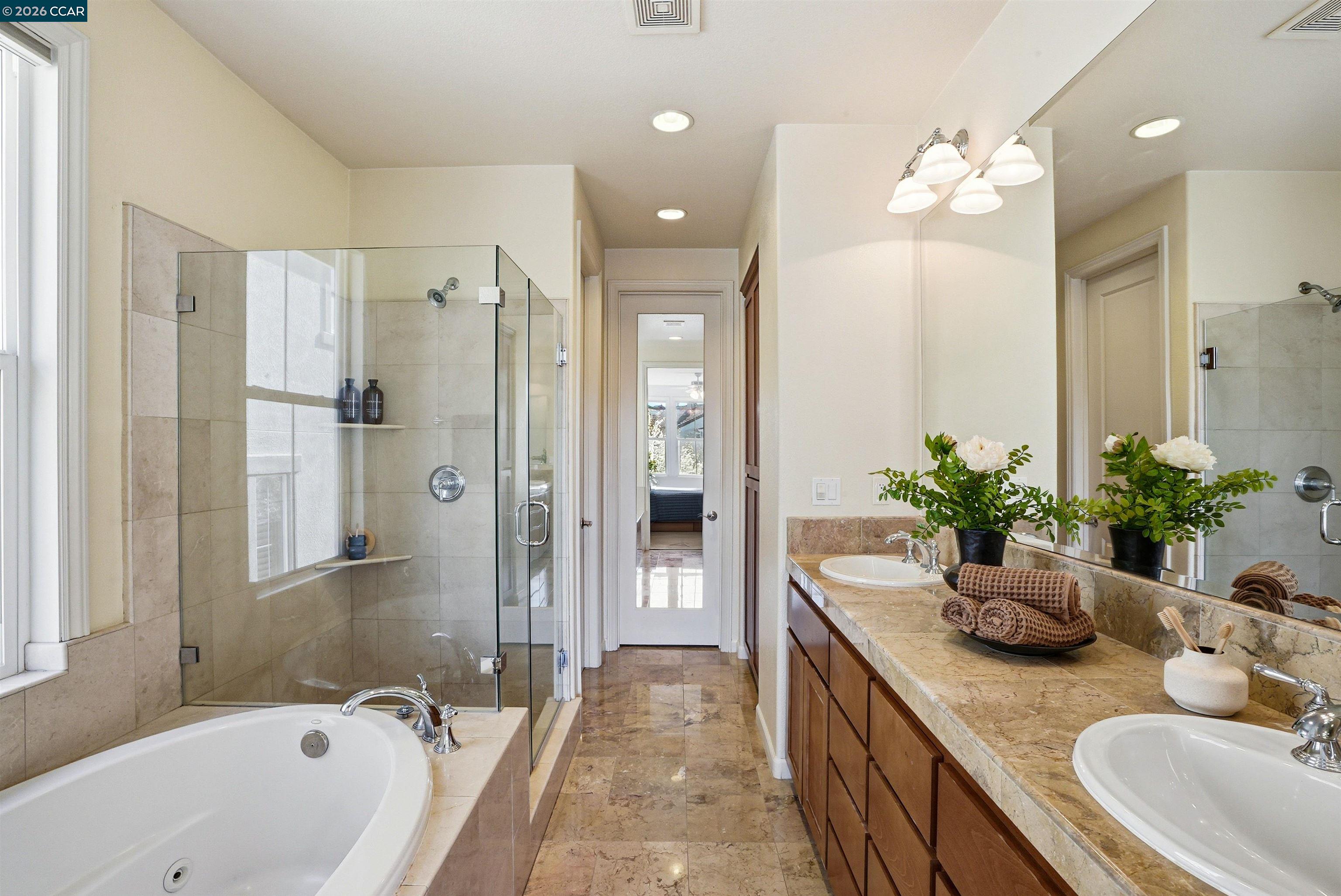 Detail Gallery Image 20 of 52 For 6560 Deerfield Dr, Vallejo,  CA 94591 - 3 Beds | 3 Baths