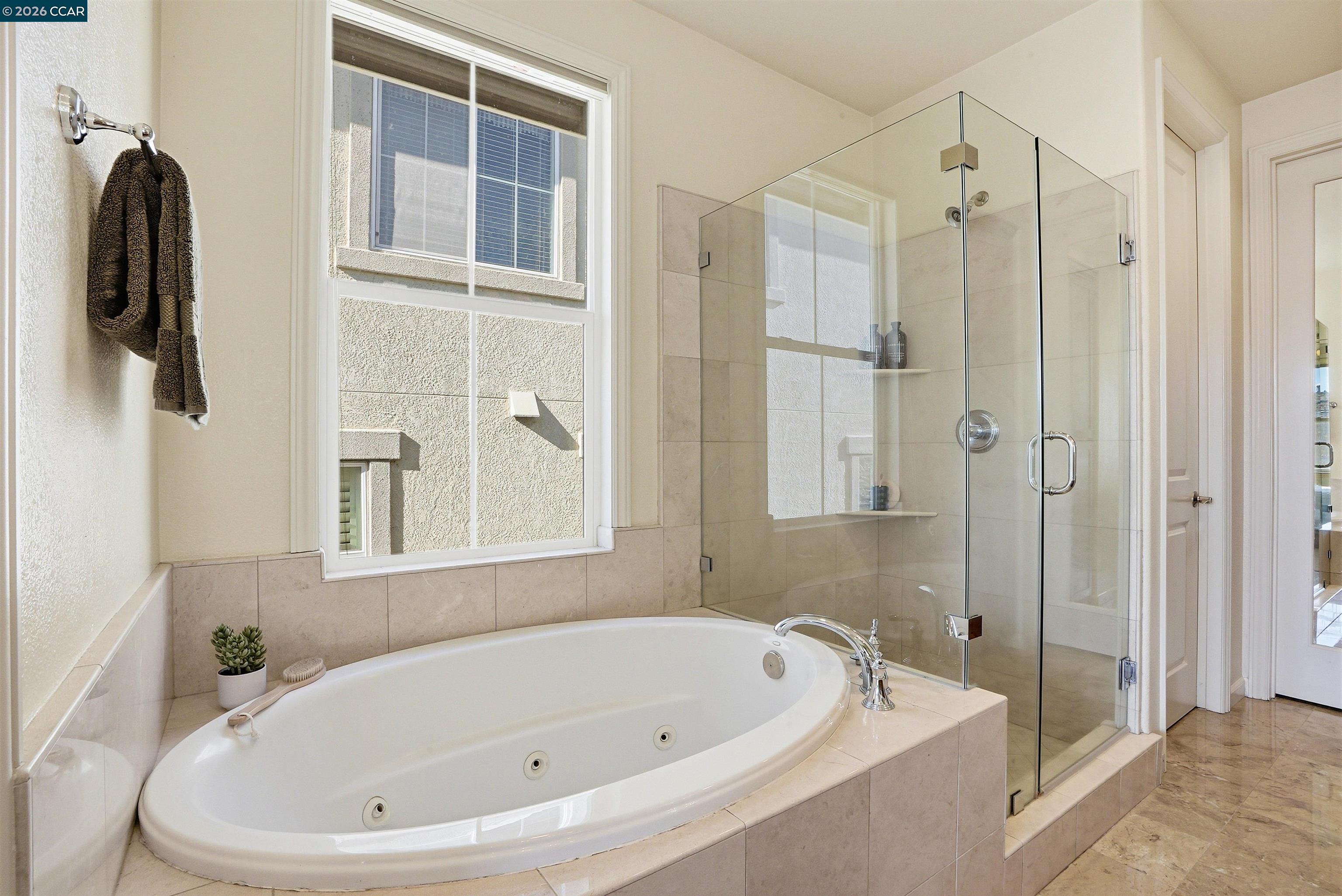 Detail Gallery Image 24 of 52 For 6560 Deerfield Dr, Vallejo,  CA 94591 - 3 Beds | 3 Baths