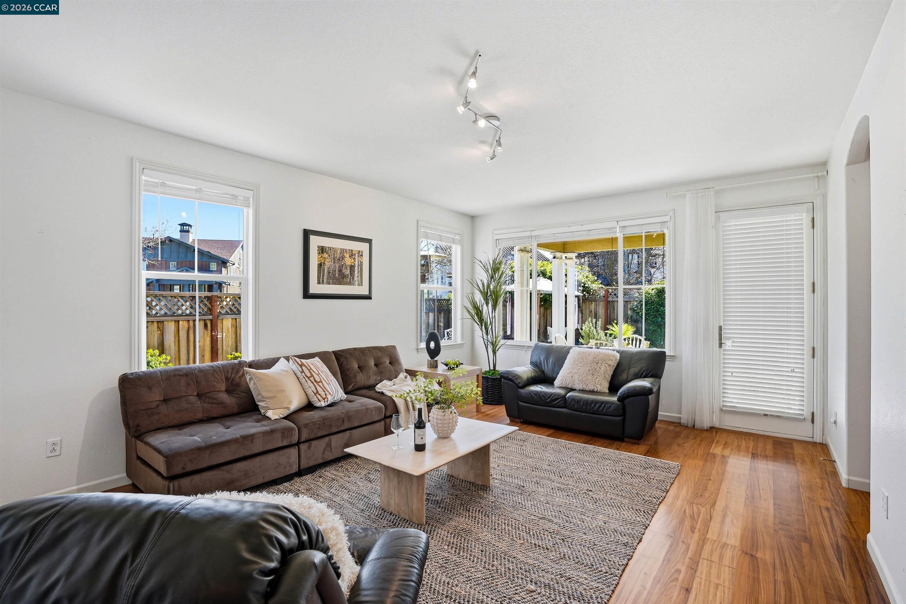 Detail Gallery Image 32 of 52 For 6560 Deerfield Dr, Vallejo,  CA 94591 - 3 Beds | 3 Baths