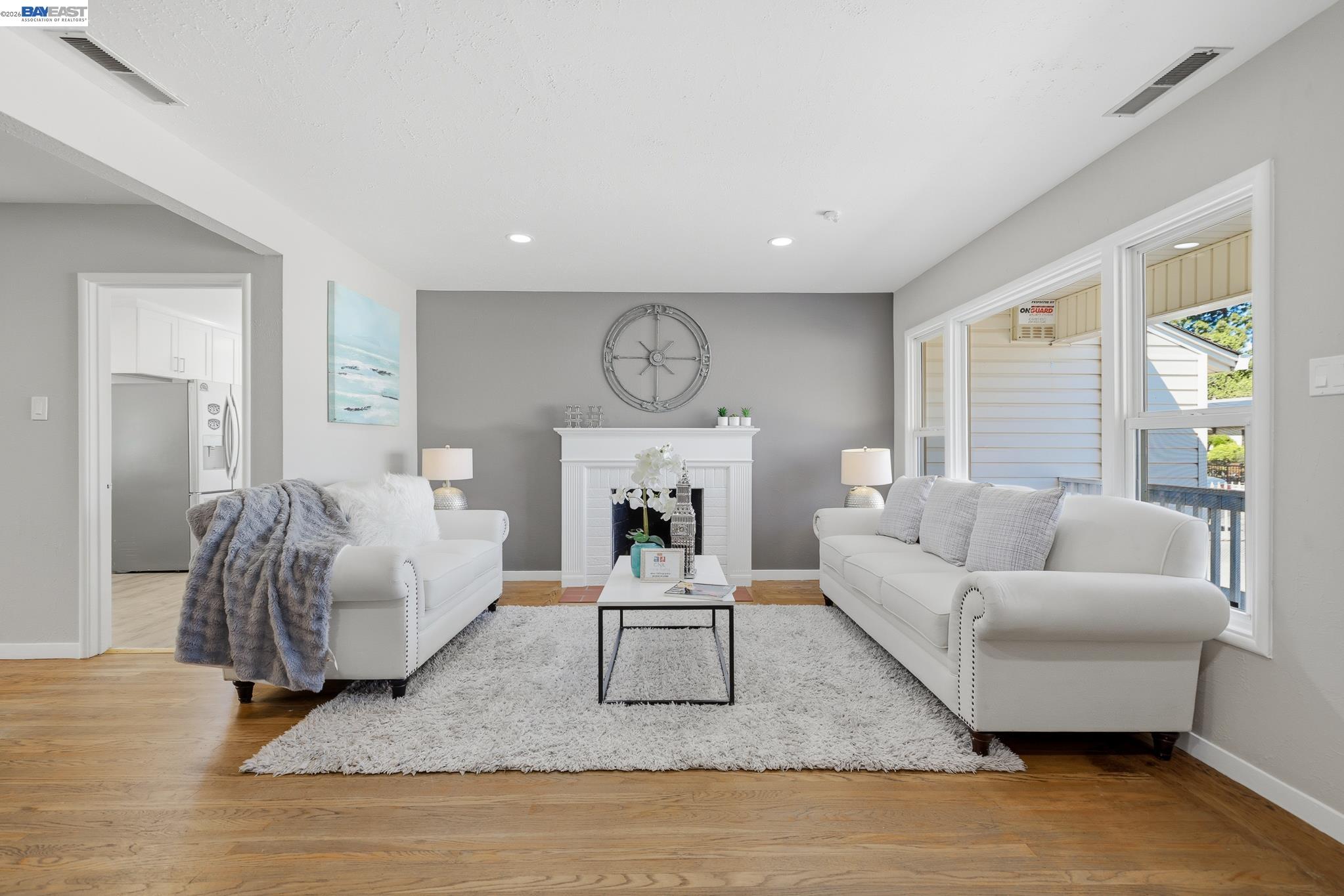 Detail Gallery Image 7 of 44 For 16311 Ria Dr, –,  CA 94578 - 3 Beds | 2 Baths