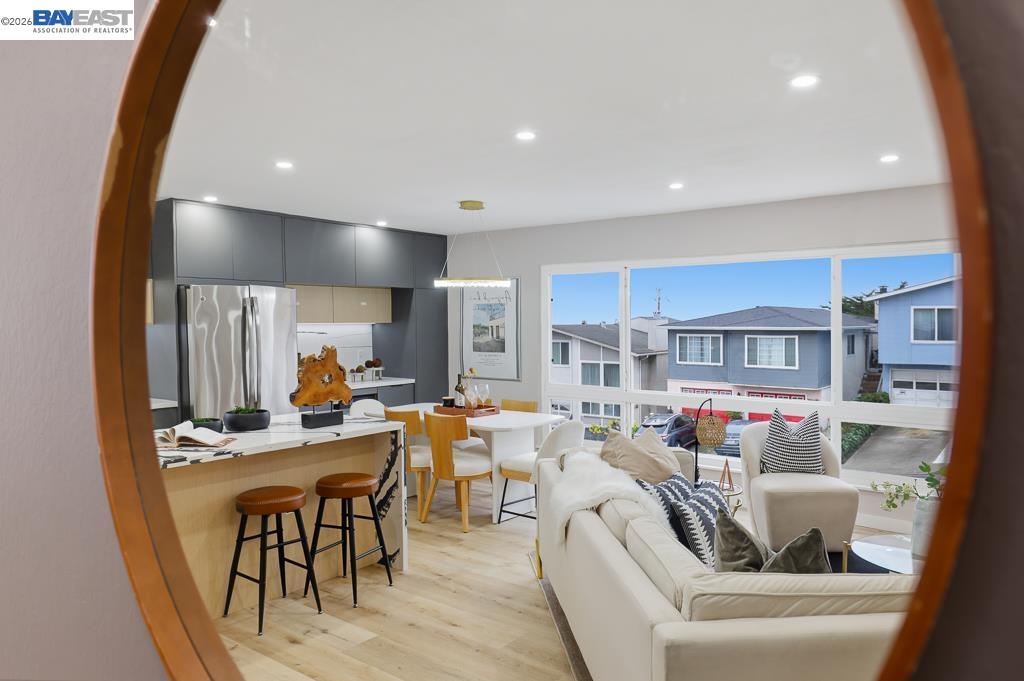 Detail Gallery Image 19 of 60 For 168 Belcrest Ave, Daly City,  CA 94015 - 3 Beds | 3 Baths