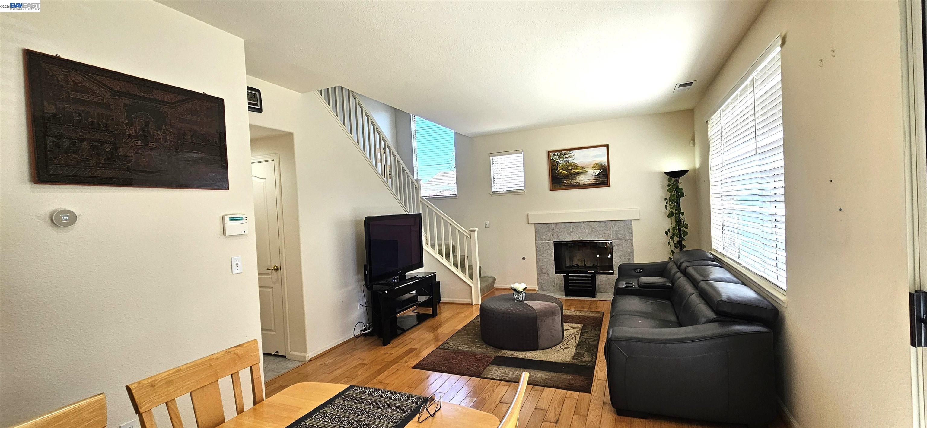 Detail Gallery Image 9 of 30 For 37303 Lantana Cmn, Fremont,  CA 94536 - 4 Beds | 2/1 Baths