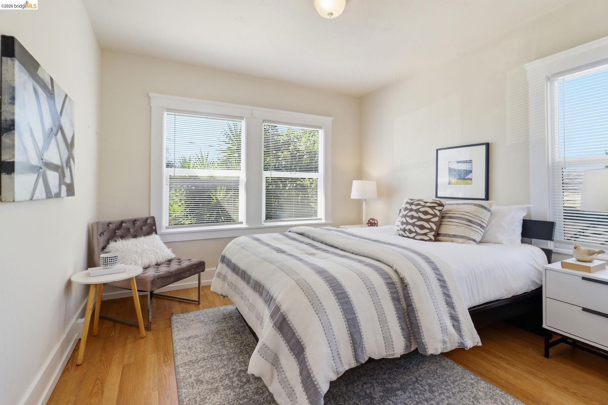 Detail Gallery Image 9 of 22 For 3114 Suter St, Oakland,  CA 94602 - 3 Beds | 2 Baths