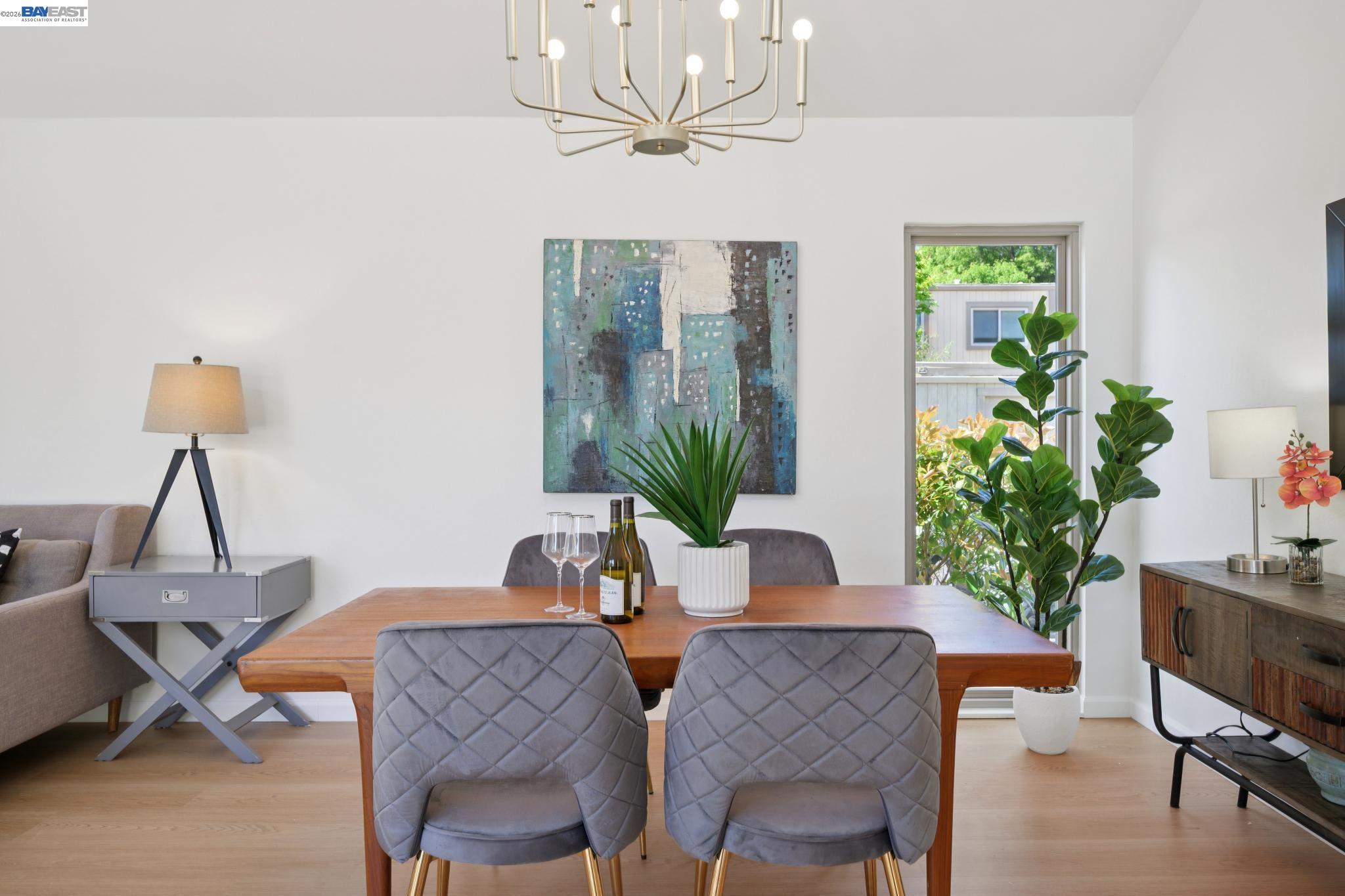 Photo #6: 41128587 Listing: Photo #6