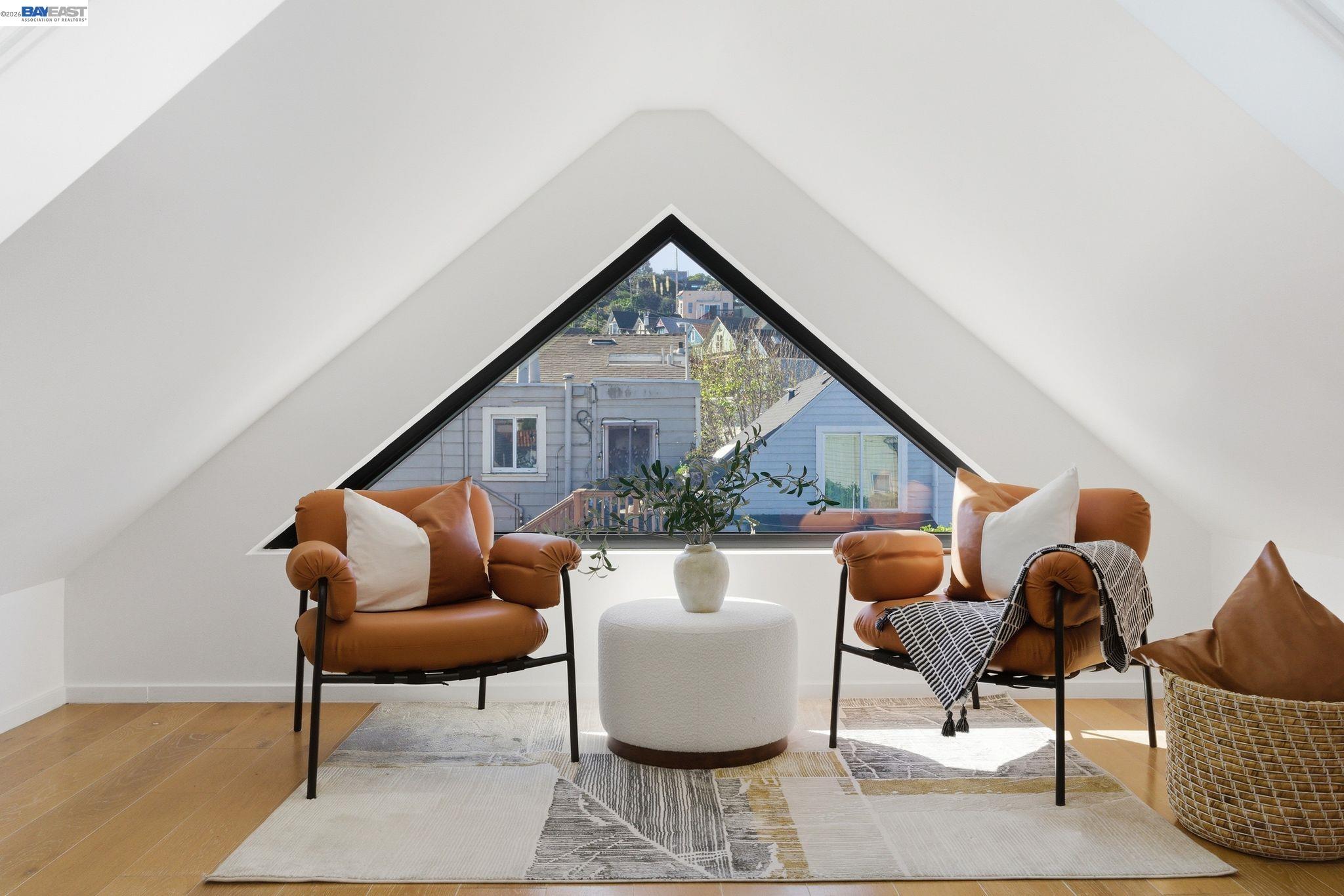 Detail Gallery Image 40 of 59 For 2975 Cesar Chavez St, San Francisco,  CA 94110 - 5 Beds | 4 Baths