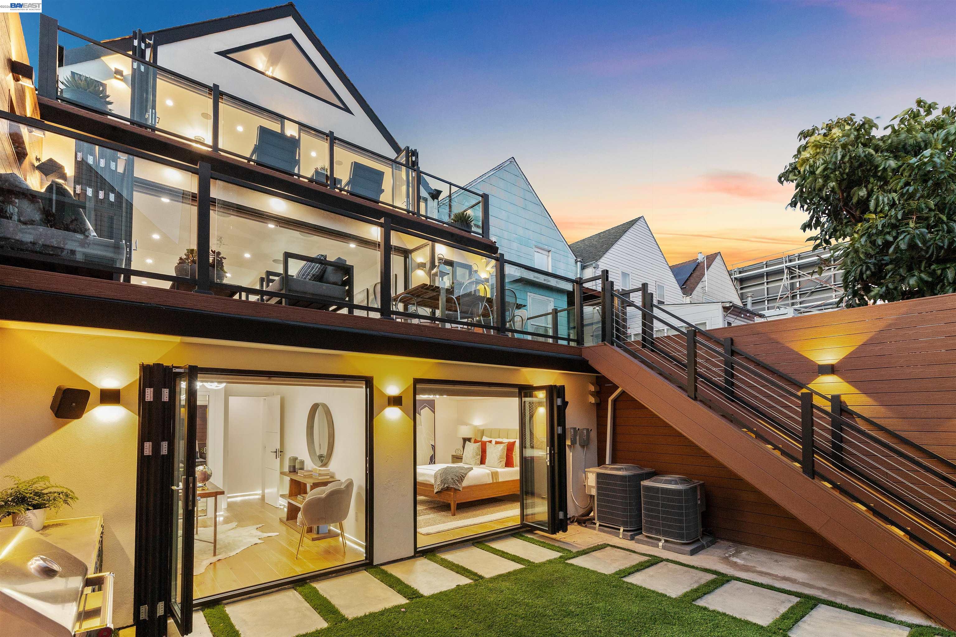 Detail Gallery Image 53 of 59 For 2975 Cesar Chavez St, San Francisco,  CA 94110 - 5 Beds | 4 Baths