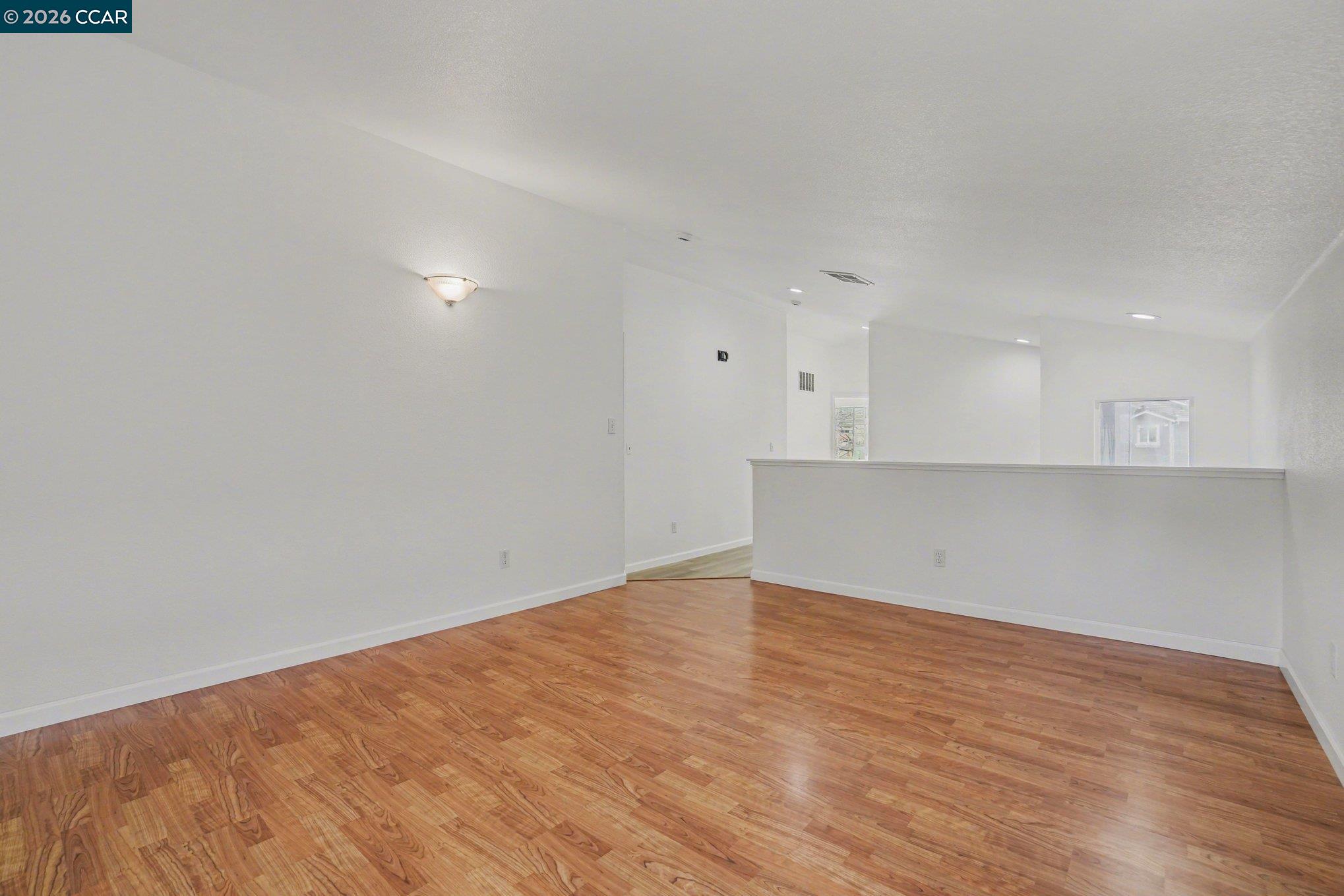 Detail Gallery Image 15 of 19 For 933 Country Run Dr, Martinez,  CA 94553 - 4 Beds | 2/1 Baths