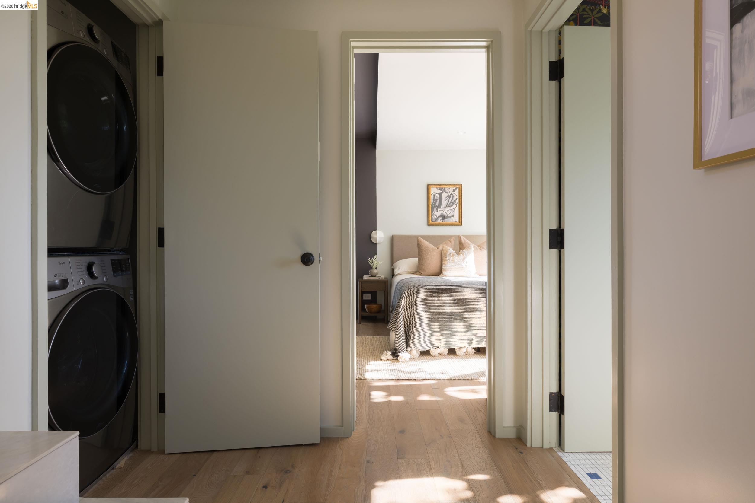 Detail Gallery Image 23 of 37 For 943 Glendome Circle, Oakland,  CA 94602 - 3 Beds | 3 Baths