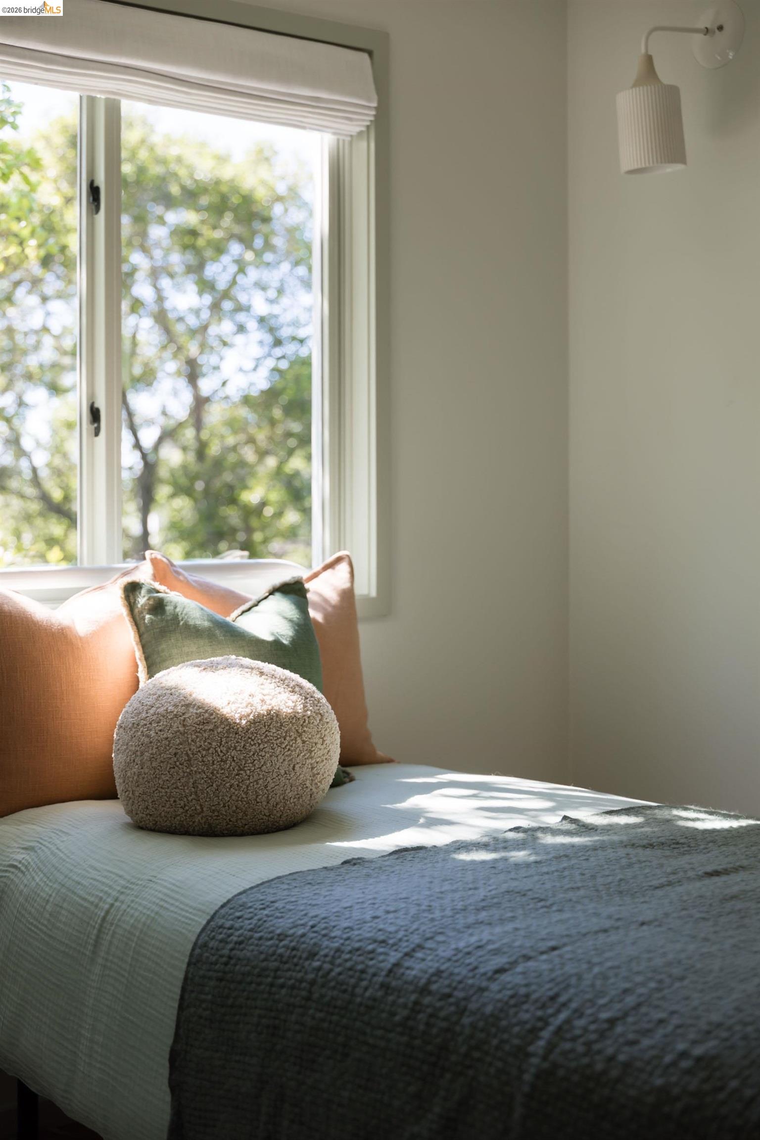 Detail Gallery Image 28 of 37 For 943 Glendome Circle, Oakland,  CA 94602 - 3 Beds | 3 Baths