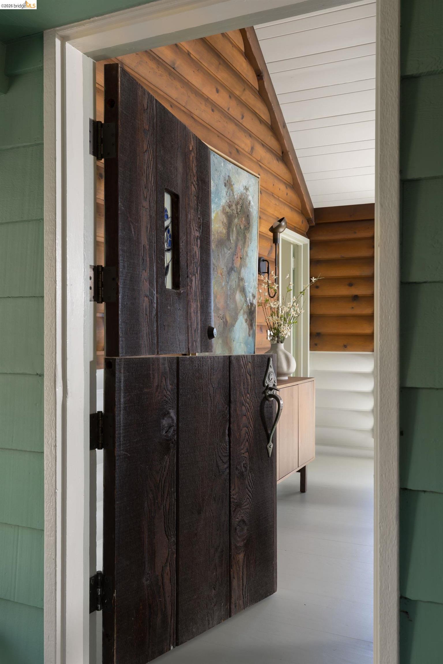 Detail Gallery Image 5 of 40 For 943 Glendome Circle, Oakland,  CA 94602 - 3 Beds | 3 Baths