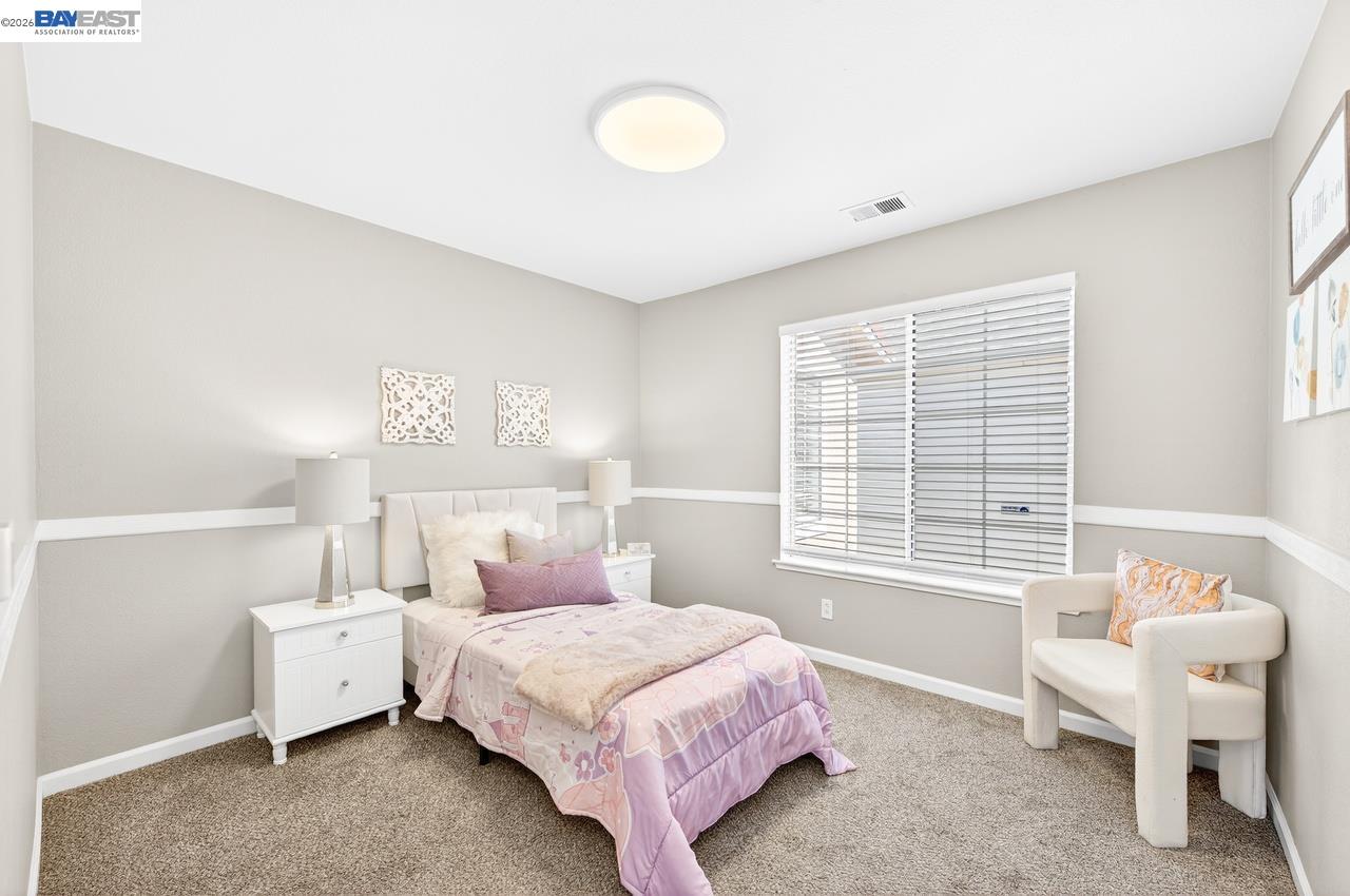 Detail Gallery Image 13 of 33 For 1557 Hermocilla Way, San Jose,  CA 95116 - 3 Beds | 2/1 Baths