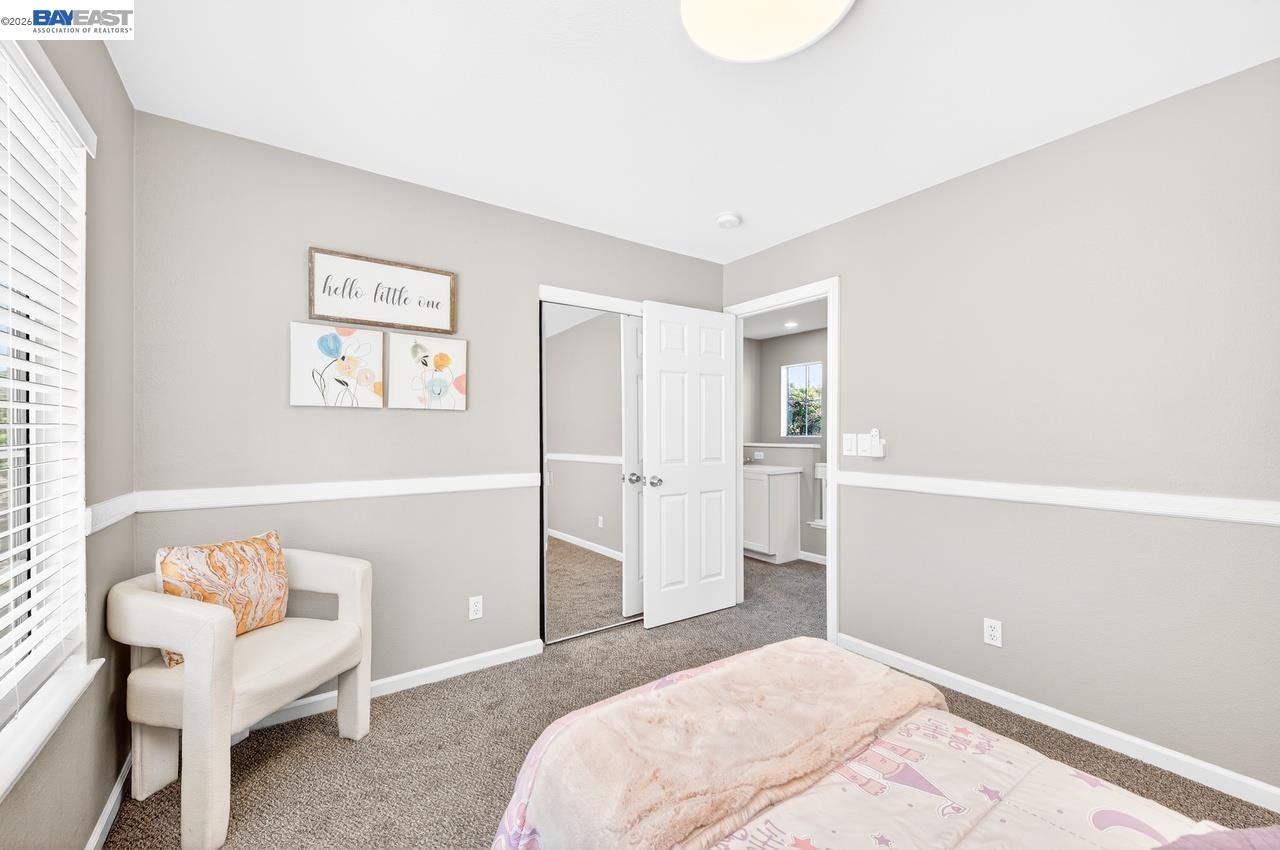 Detail Gallery Image 14 of 33 For 1557 Hermocilla Way, San Jose,  CA 95116 - 3 Beds | 2/1 Baths