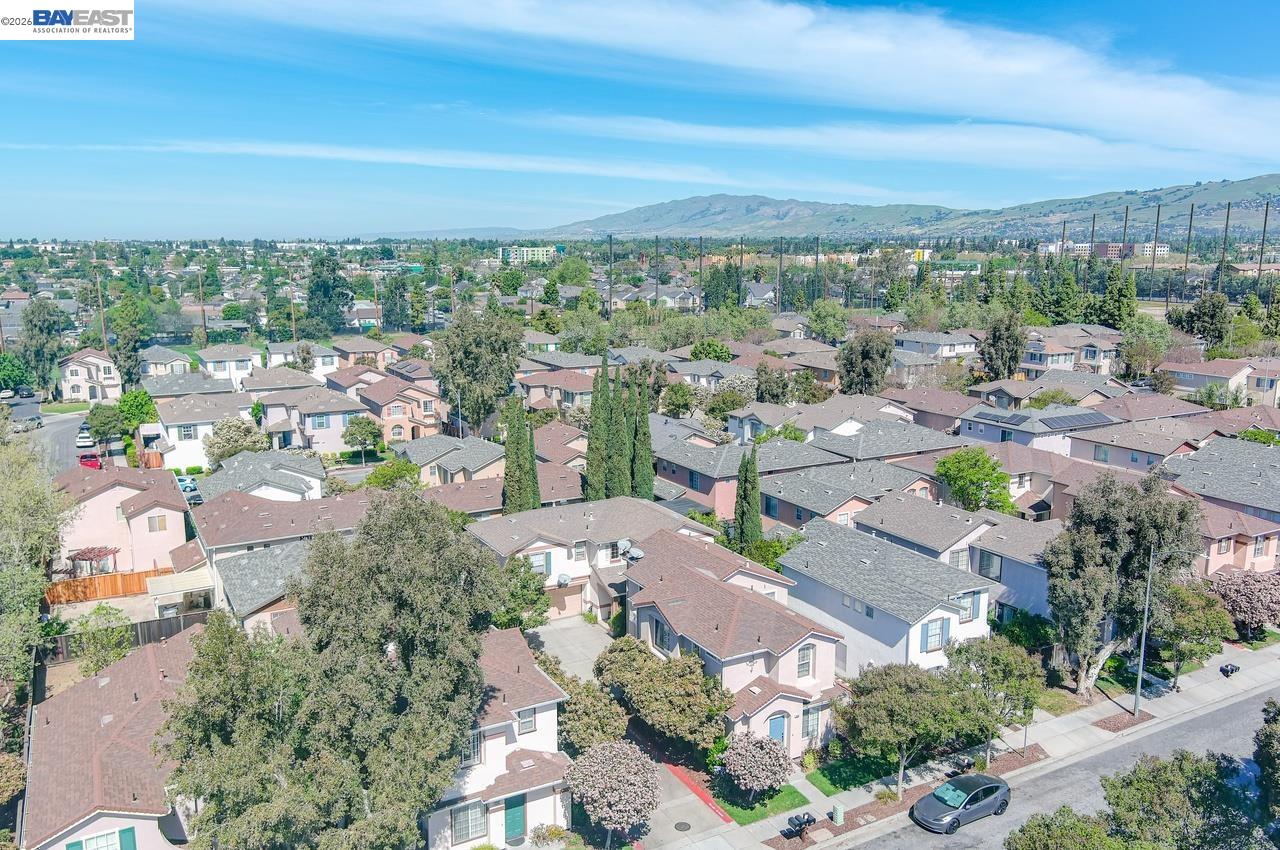 Detail Gallery Image 30 of 33 For 1557 Hermocilla Way, San Jose,  CA 95116 - 3 Beds | 2/1 Baths