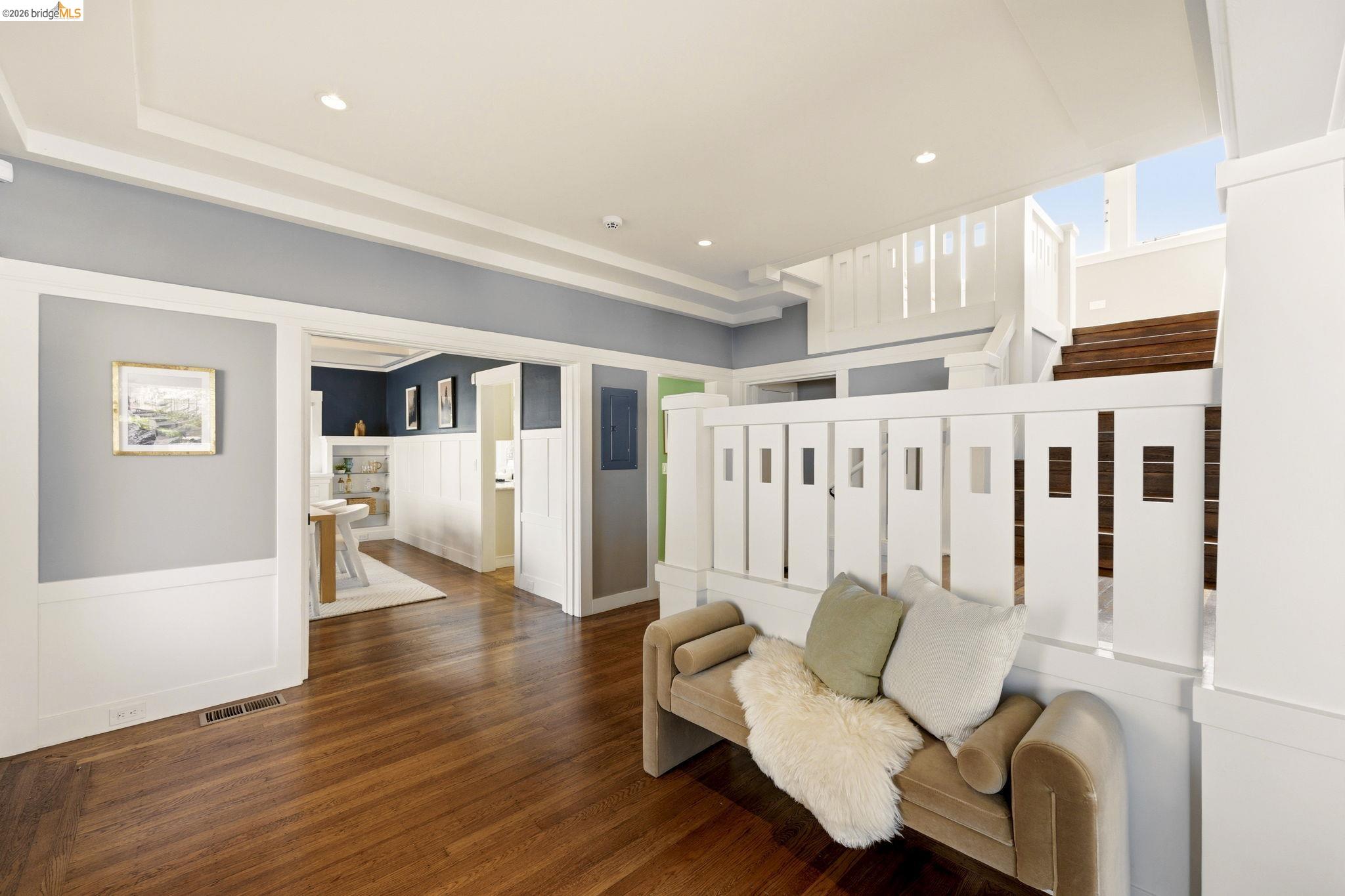 Detail Gallery Image 11 of 47 For 405 Van Buren Ave., Oakland,  CA 94610 - 3 Beds | 2/1 Baths