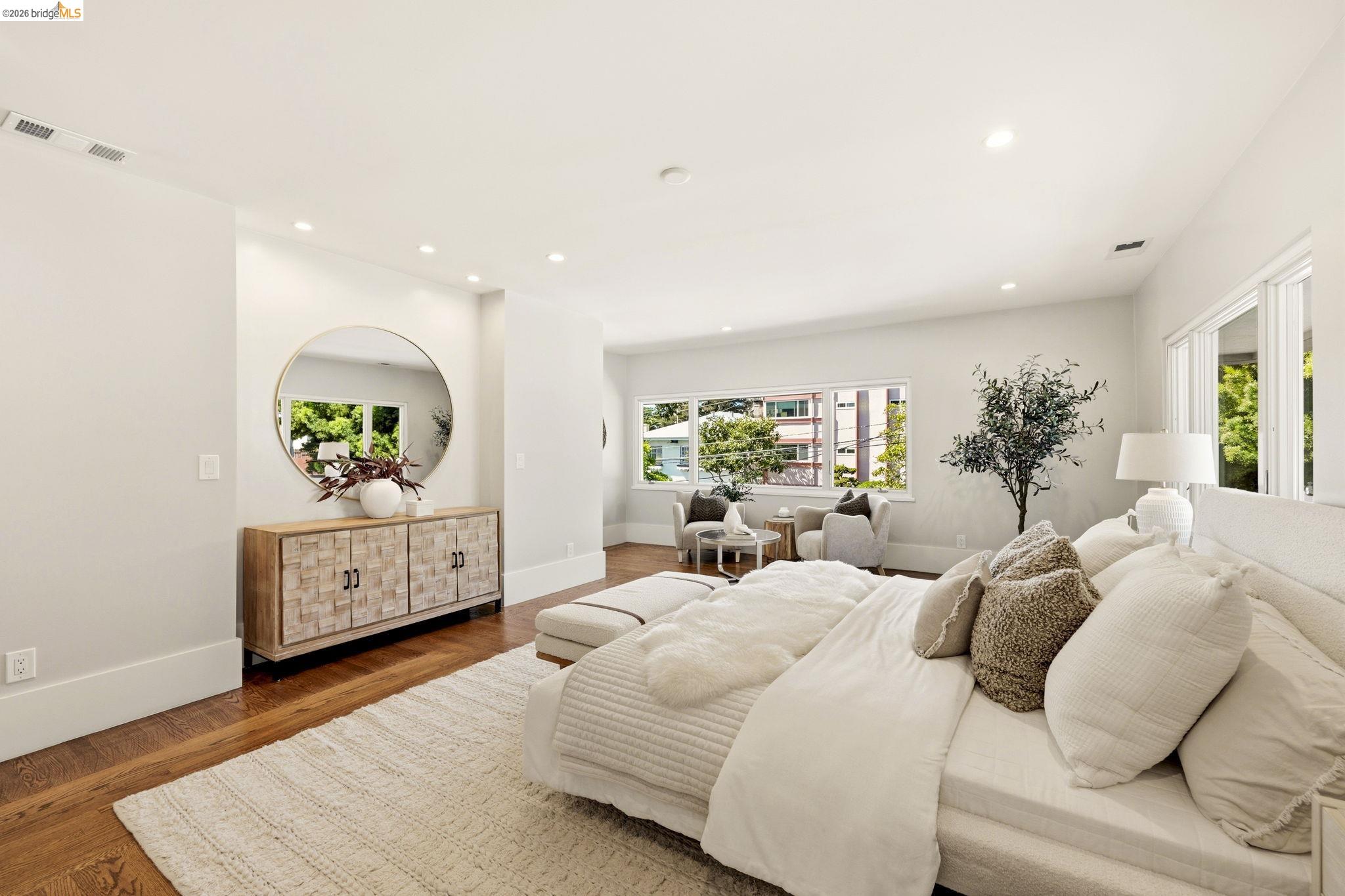 Detail Gallery Image 29 of 47 For 405 Van Buren Ave., Oakland,  CA 94610 - 3 Beds | 2/1 Baths