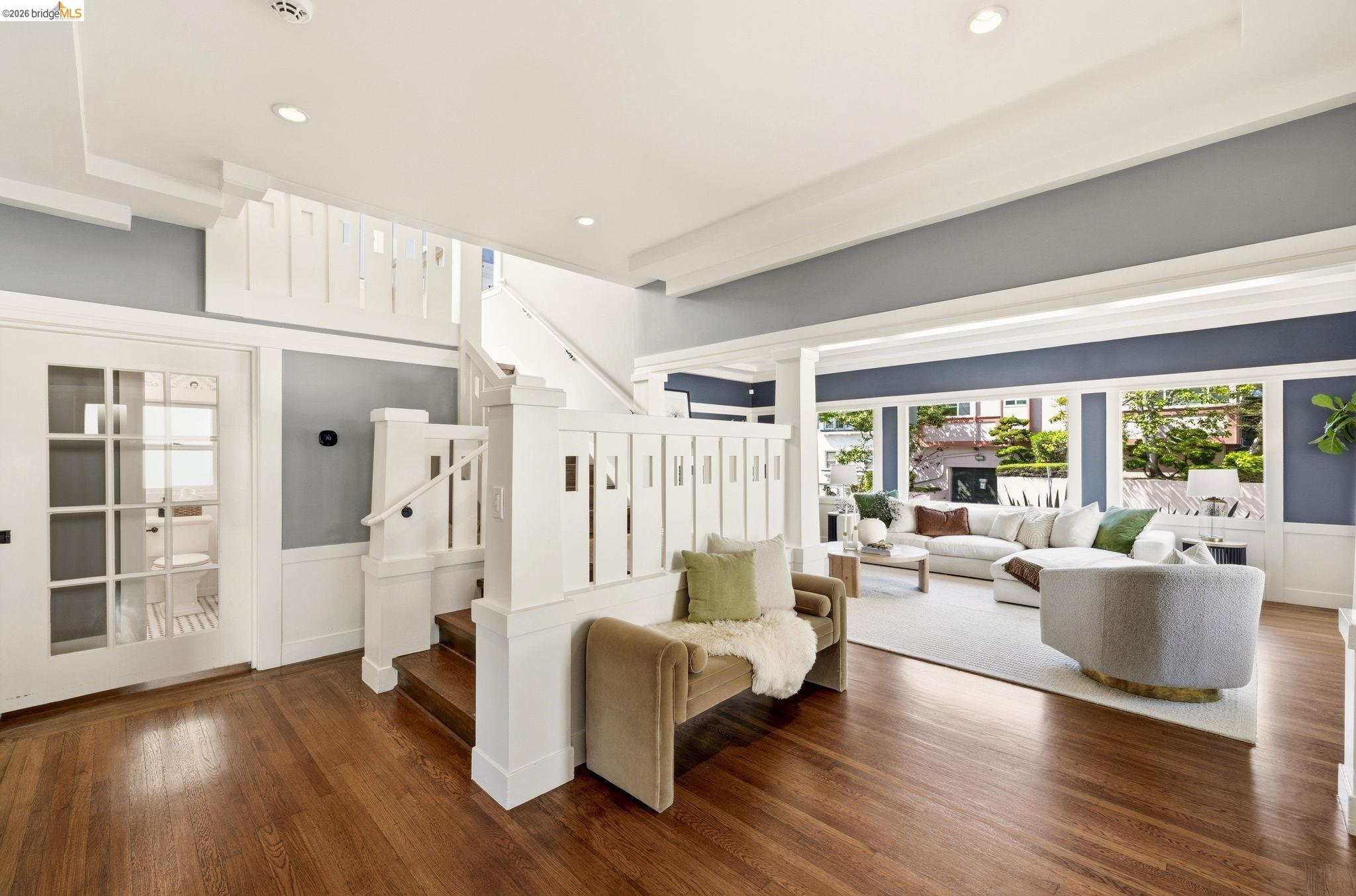 Detail Gallery Image 4 of 47 For 405 Van Buren Ave., Oakland,  CA 94610 - 3 Beds | 2/1 Baths