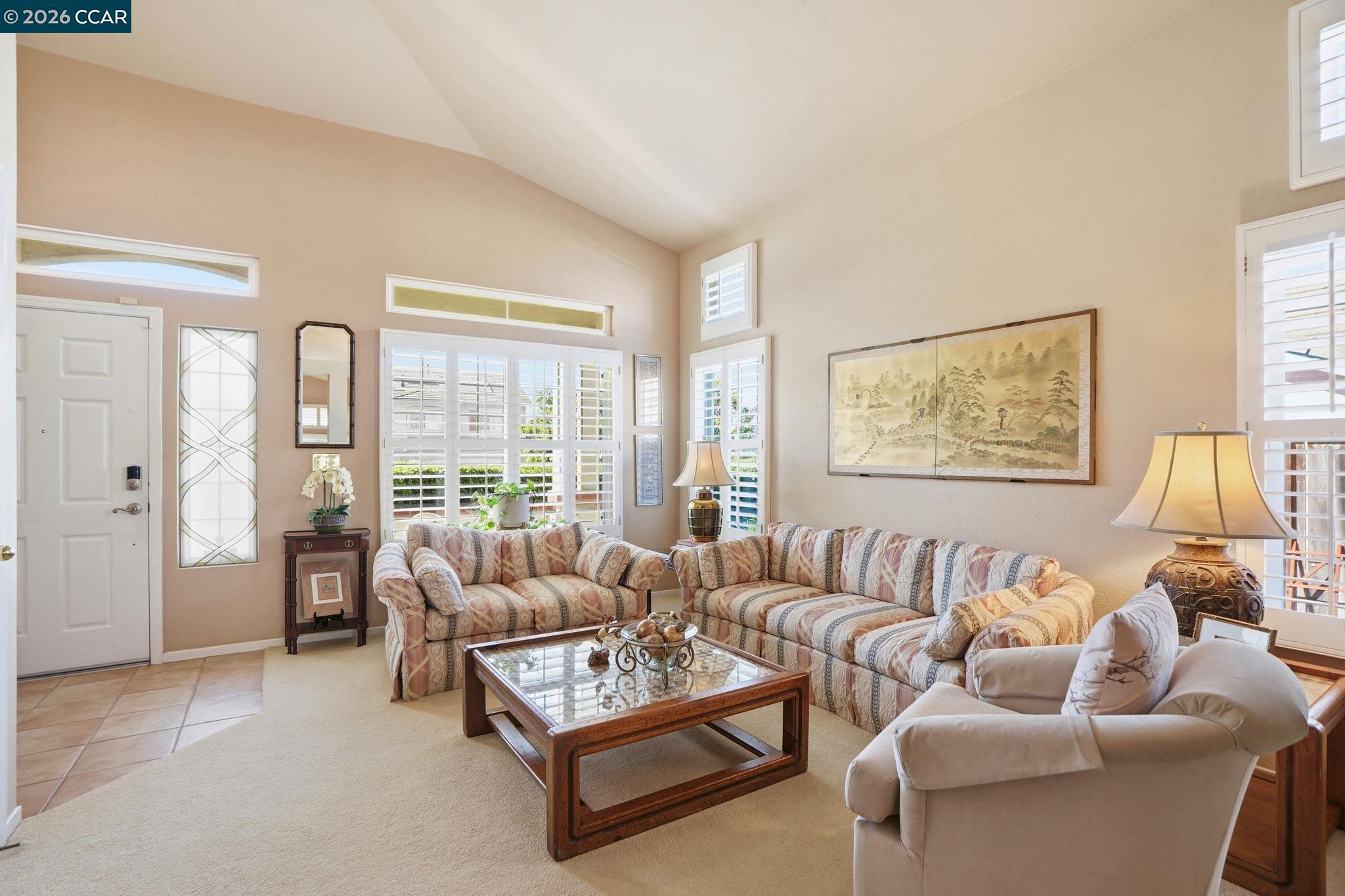 Detail Gallery Image 7 of 32 For 124 Greenmeadow Cir, Pittsburg,  CA 94565 - 3 Beds | 2 Baths