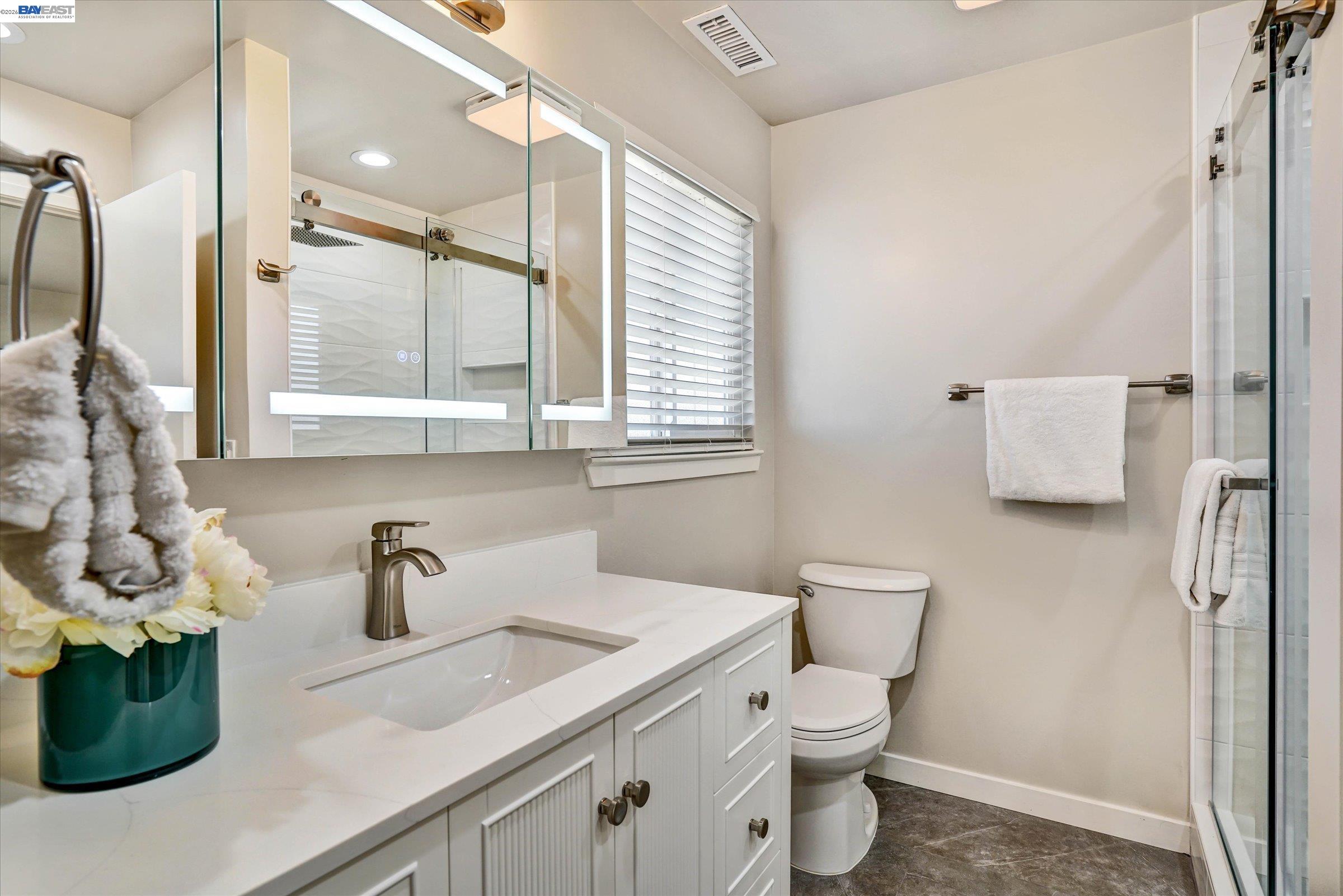 Detail Gallery Image 23 of 39 For 820 Arbor Ct, Livermore,  CA 94550 - 3 Beds | 2 Baths