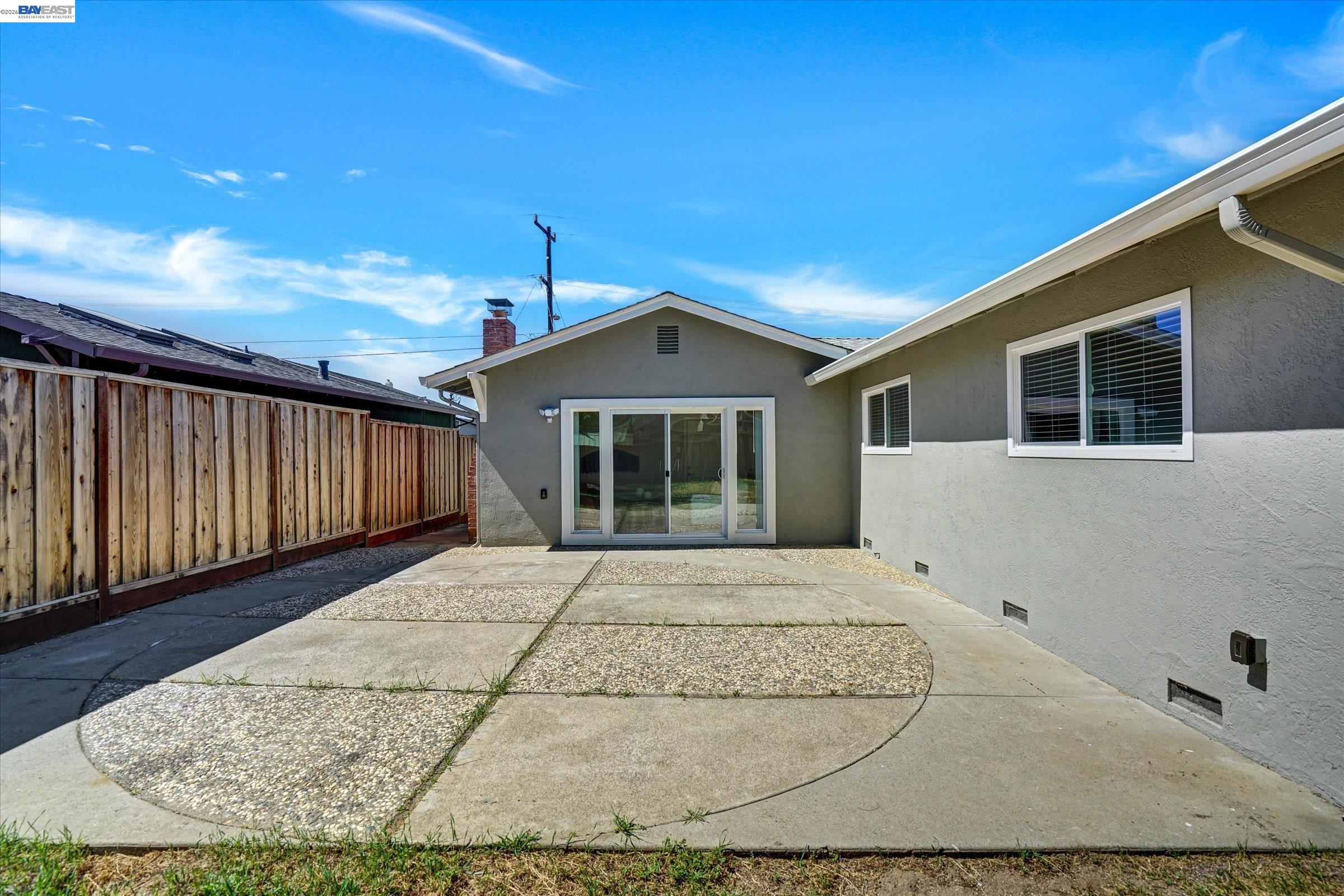 Detail Gallery Image 31 of 39 For 820 Arbor Ct, Livermore,  CA 94550 - 3 Beds | 2 Baths