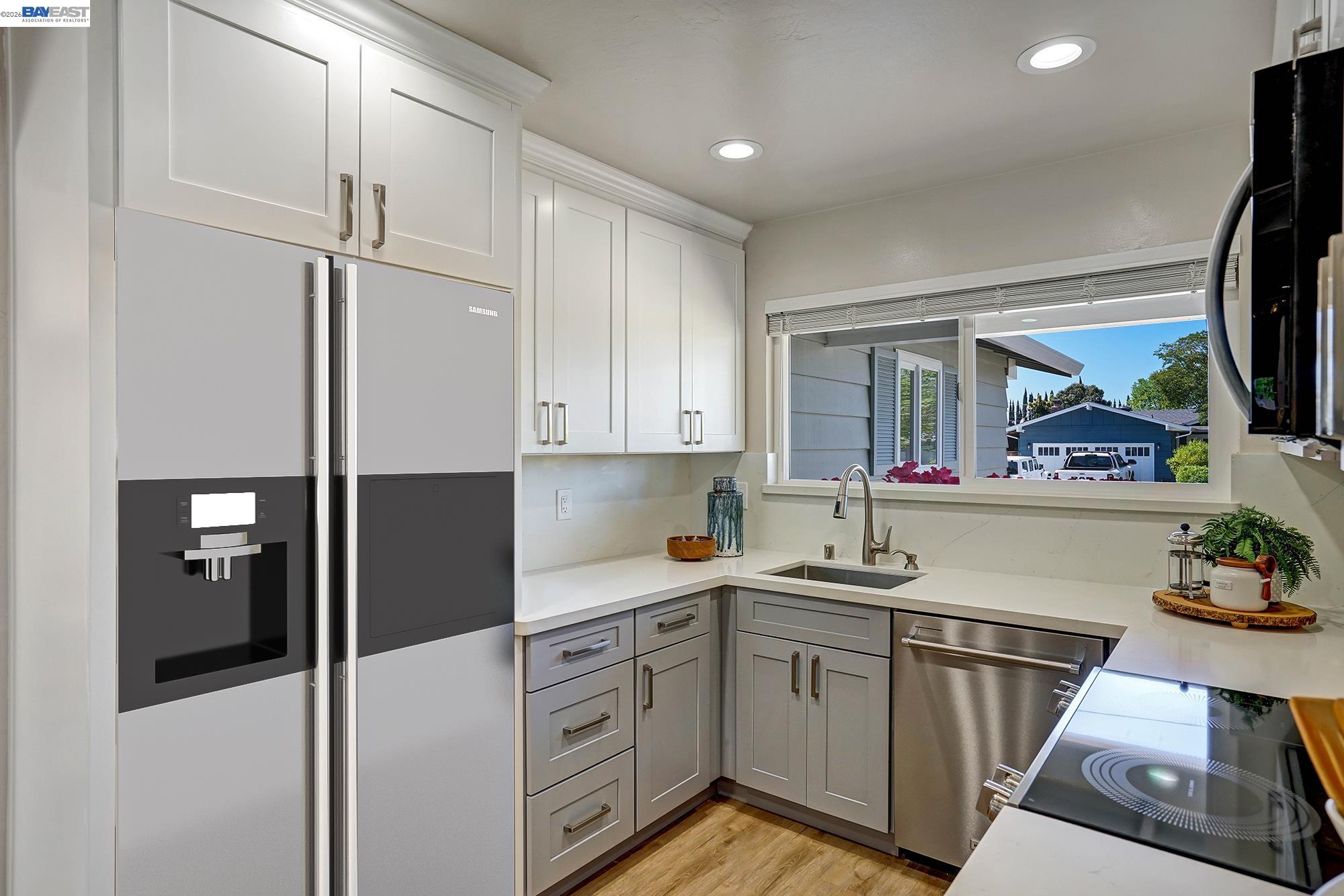 Detail Gallery Image 9 of 39 For 820 Arbor Ct, Livermore,  CA 94550 - 3 Beds | 2 Baths