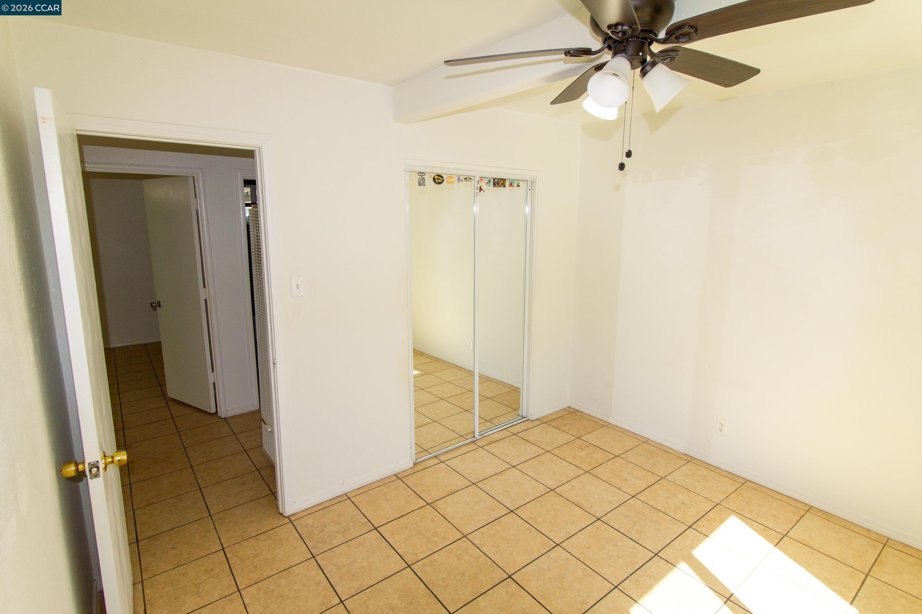 Detail Gallery Image 11 of 28 For 2929 Alta Mira Dr, Richmond,  CA 94806 - 4 Beds | 2 Baths