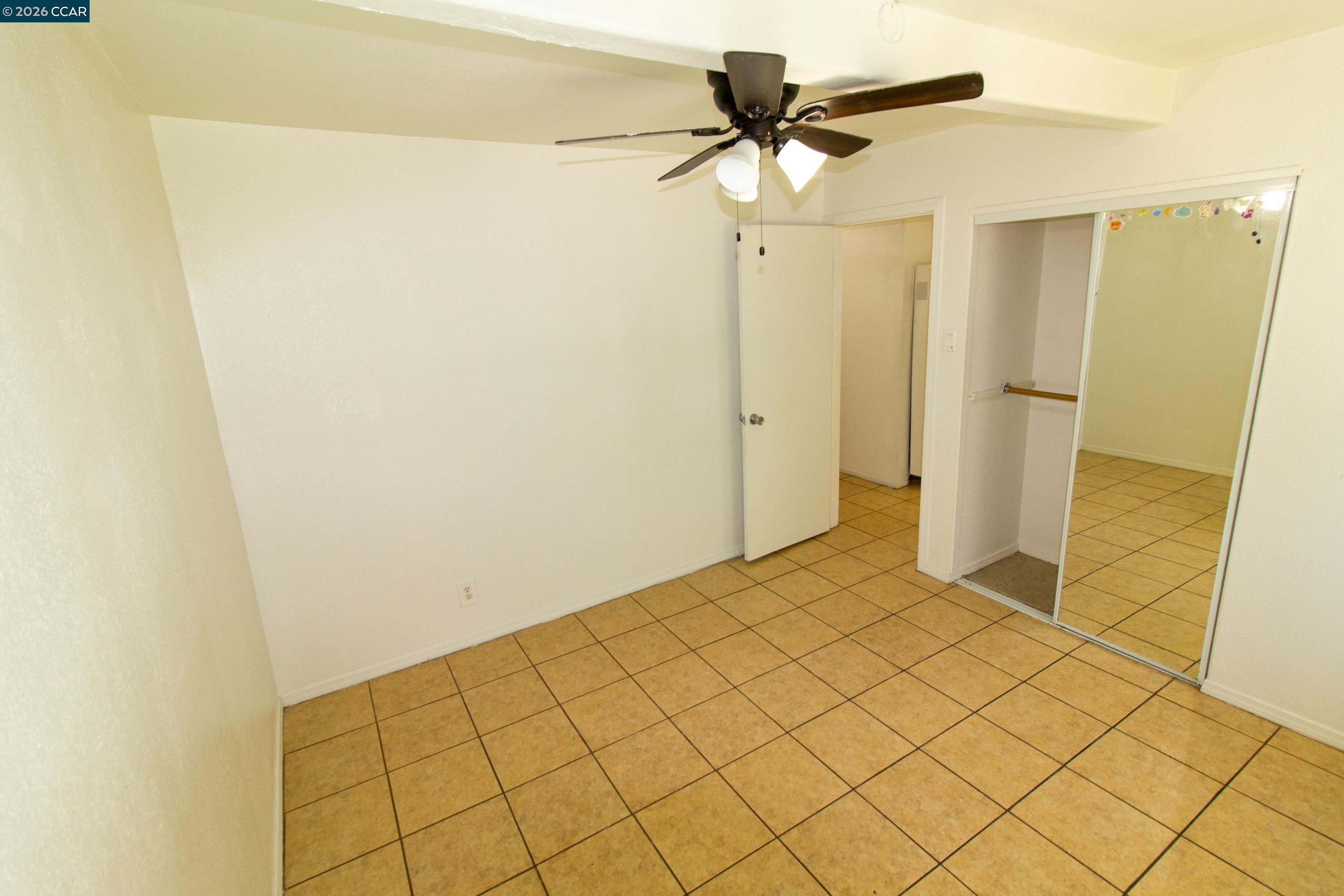 Detail Gallery Image 12 of 28 For 2929 Alta Mira Dr, Richmond,  CA 94806 - 4 Beds | 2 Baths