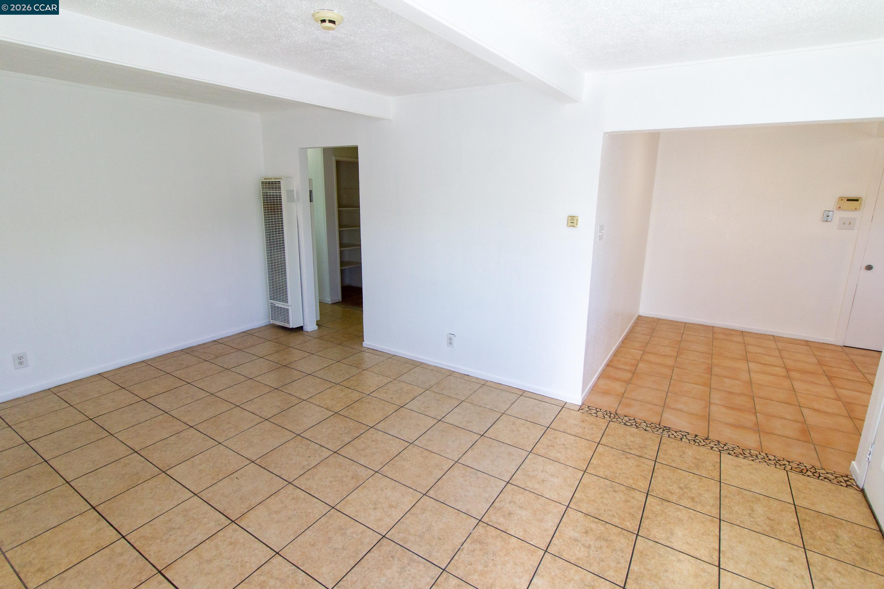 Detail Gallery Image 6 of 28 For 2929 Alta Mira Dr, Richmond,  CA 94806 - 4 Beds | 2 Baths