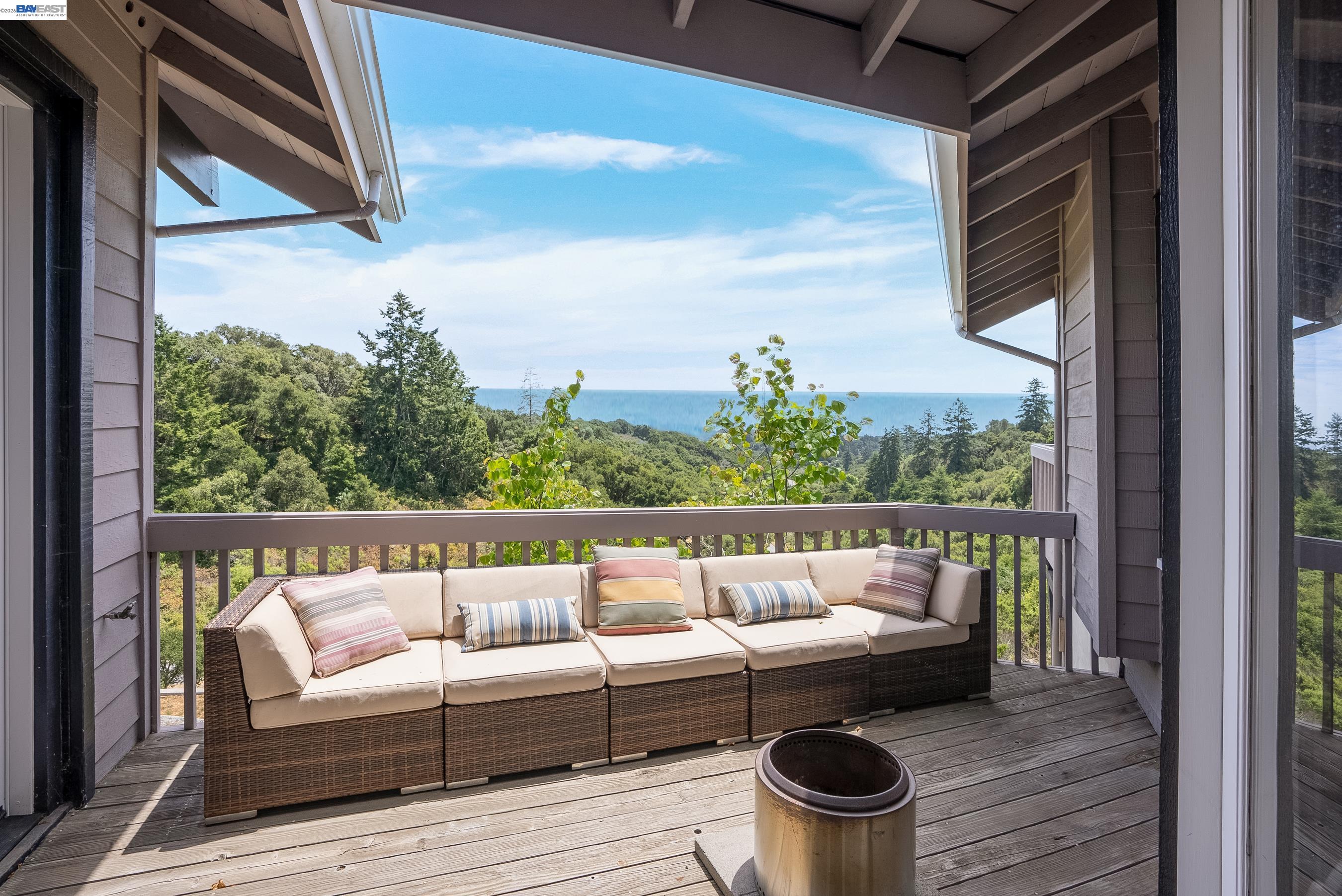 Detail Gallery Image 18 of 60 For 905 Moon Valley Ranch Rd, Watsonville,  CA 95076 - 5 Beds | 4/1 Baths