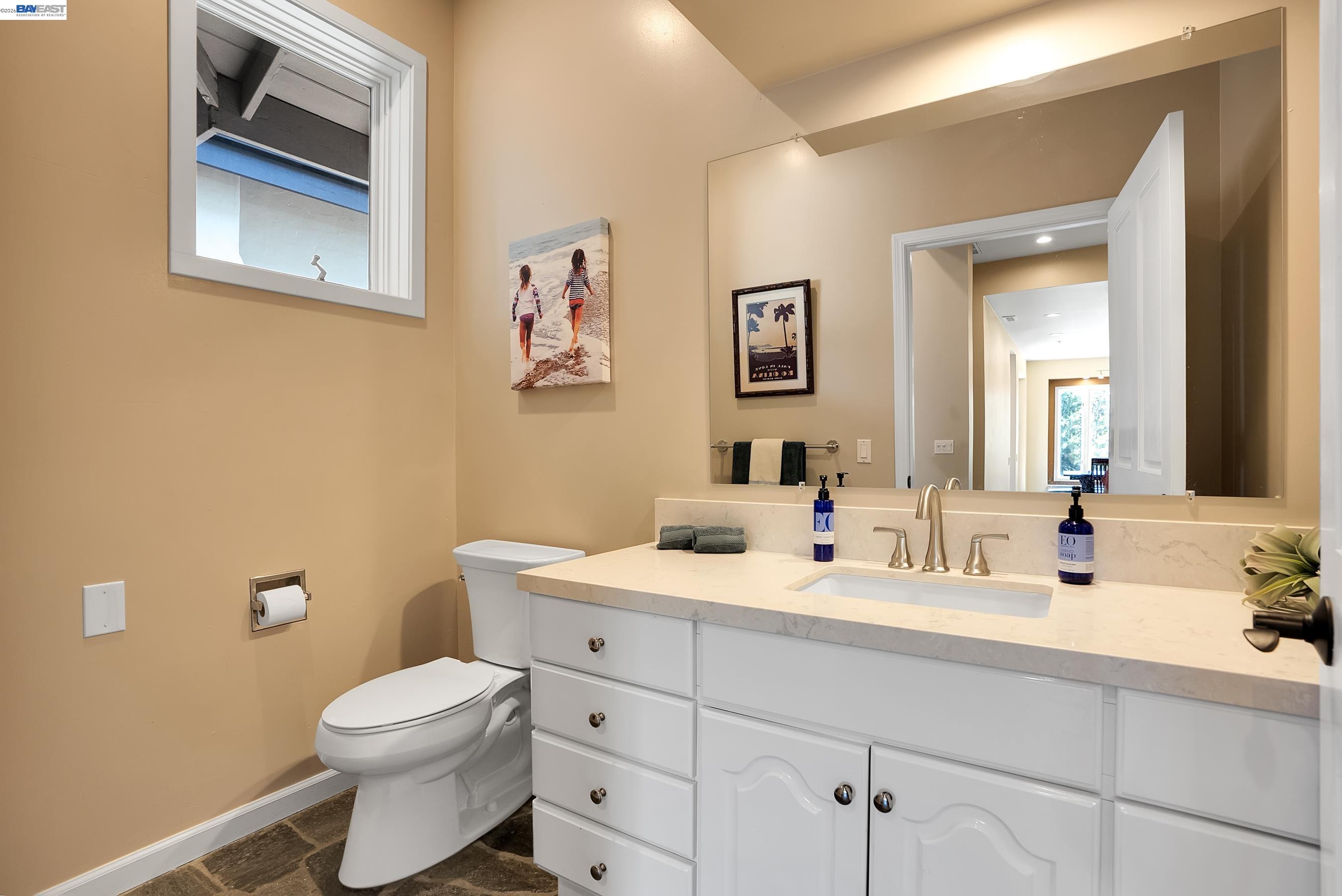 Detail Gallery Image 31 of 60 For 905 Moon Valley Ranch Rd, Watsonville,  CA 95076 - 5 Beds | 4/1 Baths