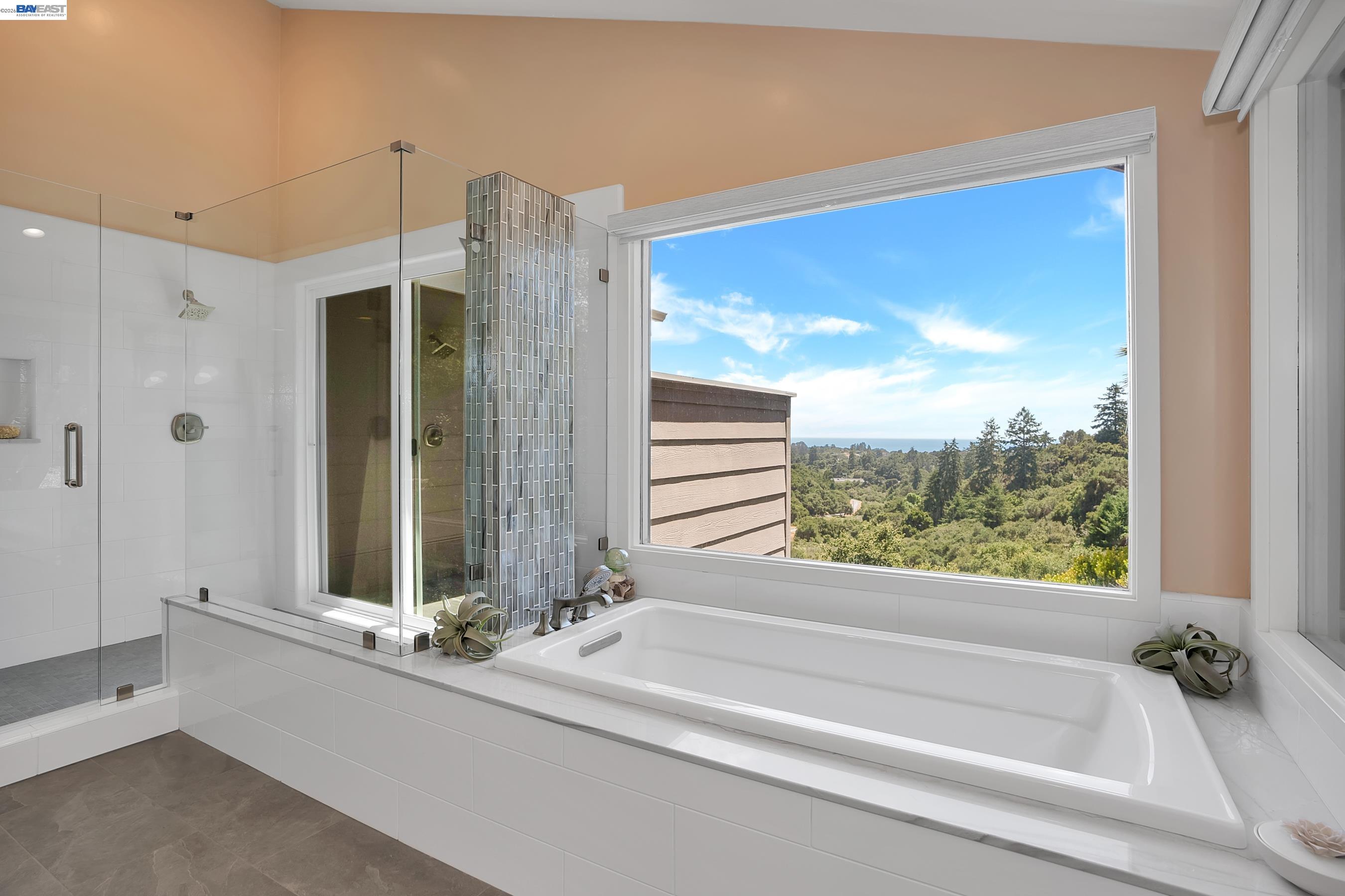 Detail Gallery Image 34 of 60 For 905 Moon Valley Ranch Rd, Watsonville,  CA 95076 - 5 Beds | 4/1 Baths