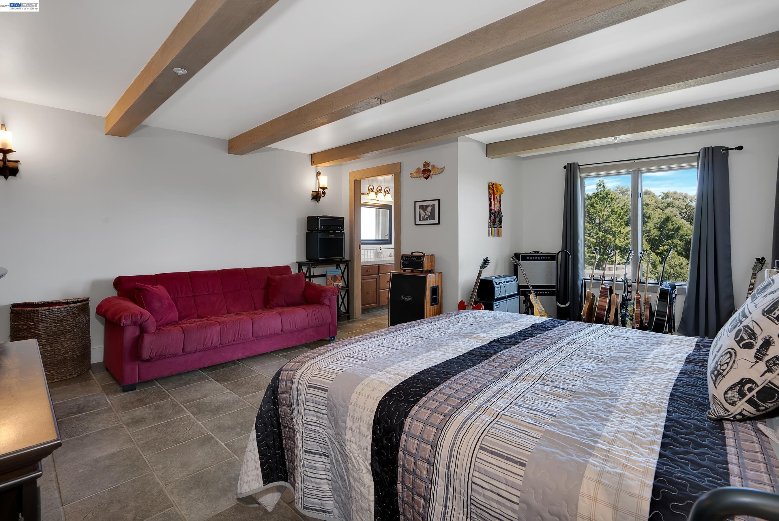 Detail Gallery Image 53 of 60 For 905 Moon Valley Ranch Rd, Watsonville,  CA 95076 - 5 Beds | 4/1 Baths