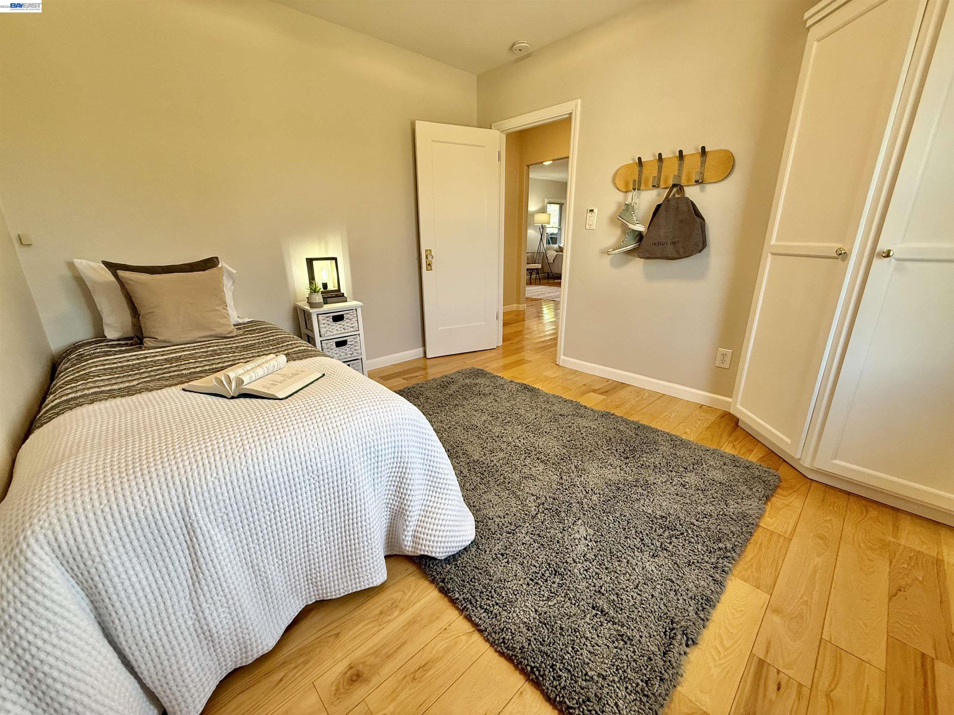 Detail Gallery Image 21 of 60 For 980 Victoria Ave, San Leandro,  CA 94577 - 4 Beds | 3 Baths