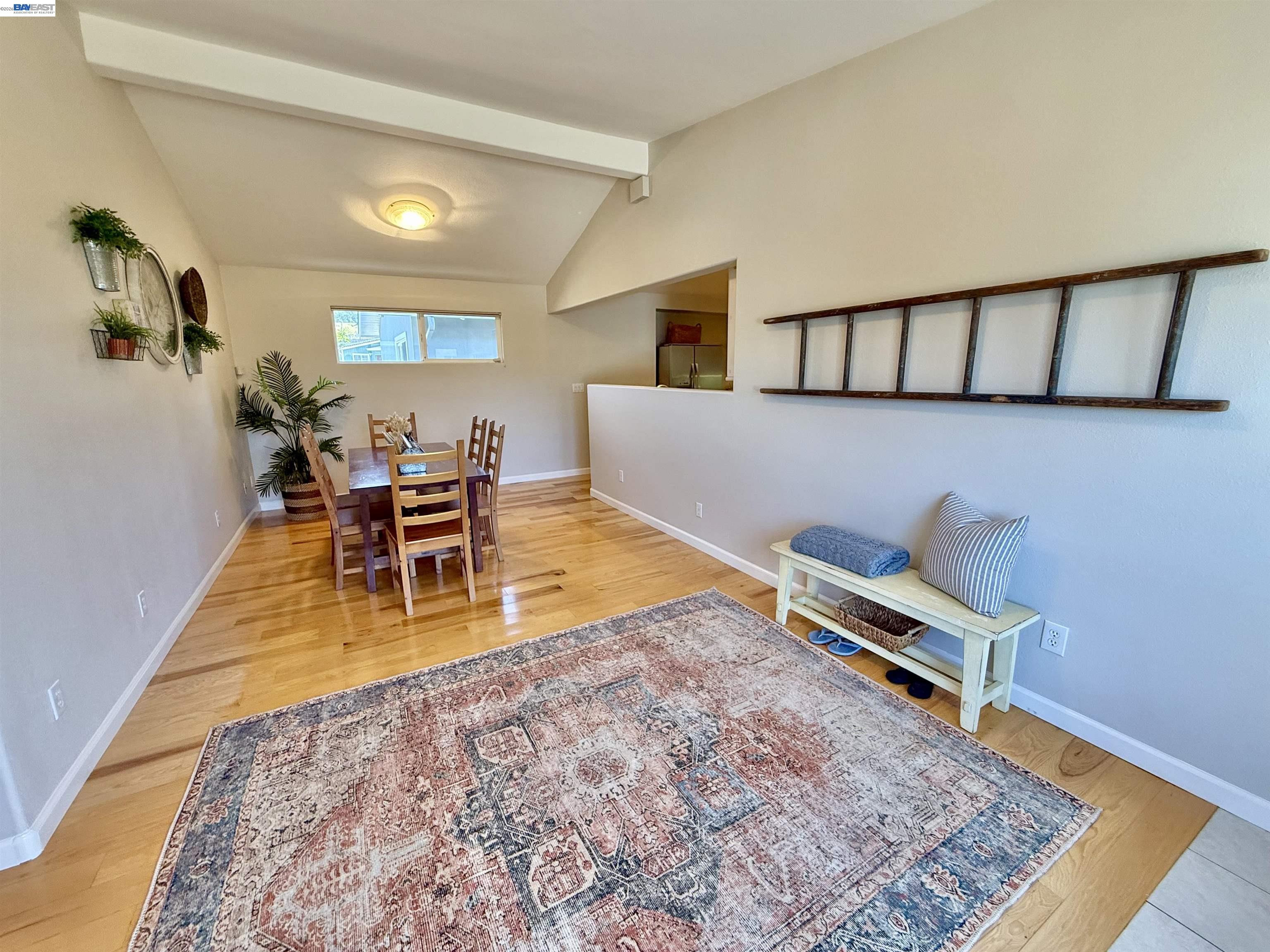 Detail Gallery Image 31 of 60 For 980 Victoria Ave, San Leandro,  CA 94577 - 4 Beds | 3 Baths